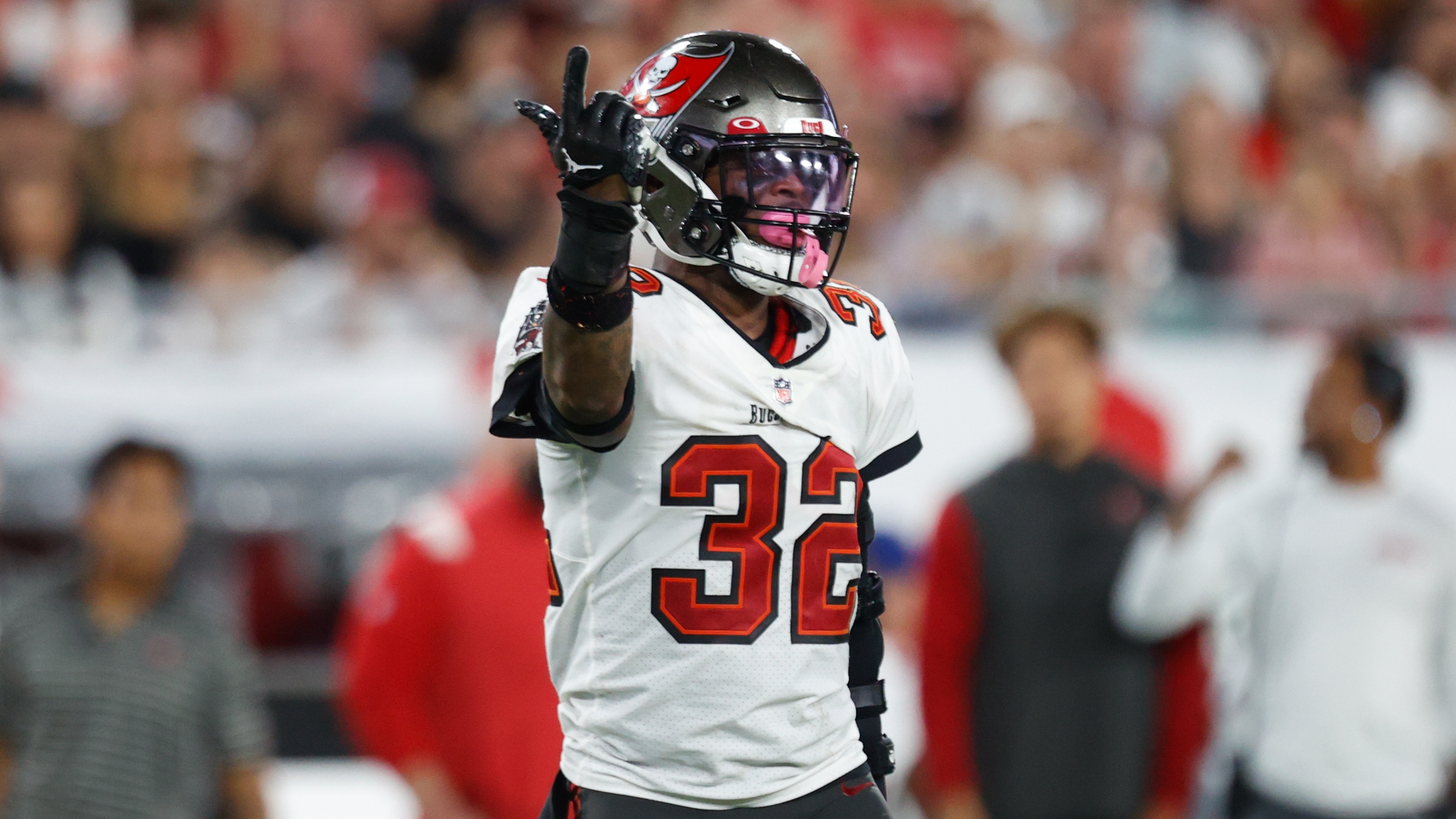 Buccaneers re-sign Jamel Dean: Contract details and what it all means