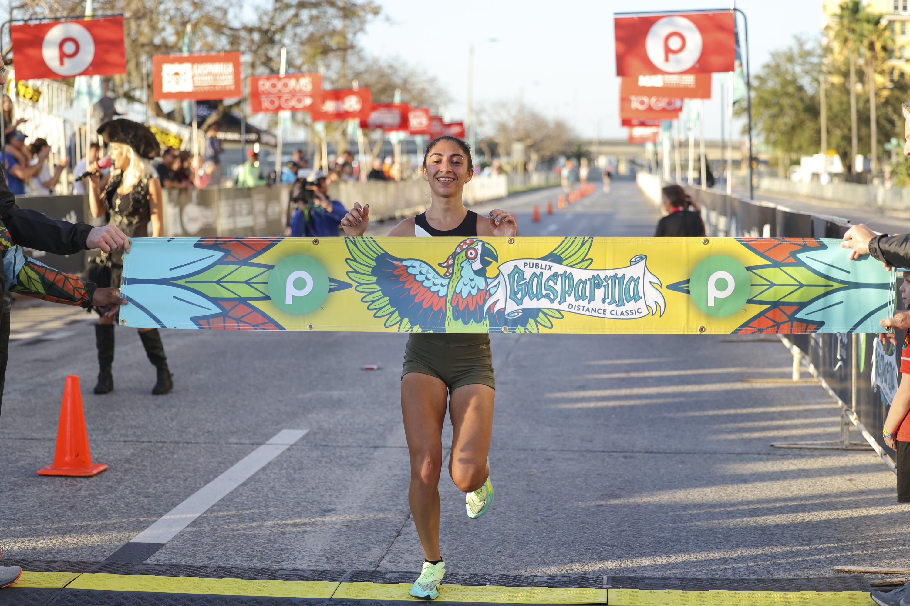 St. Petersburg's Christina Welsh runs away with Gasparilla weekend