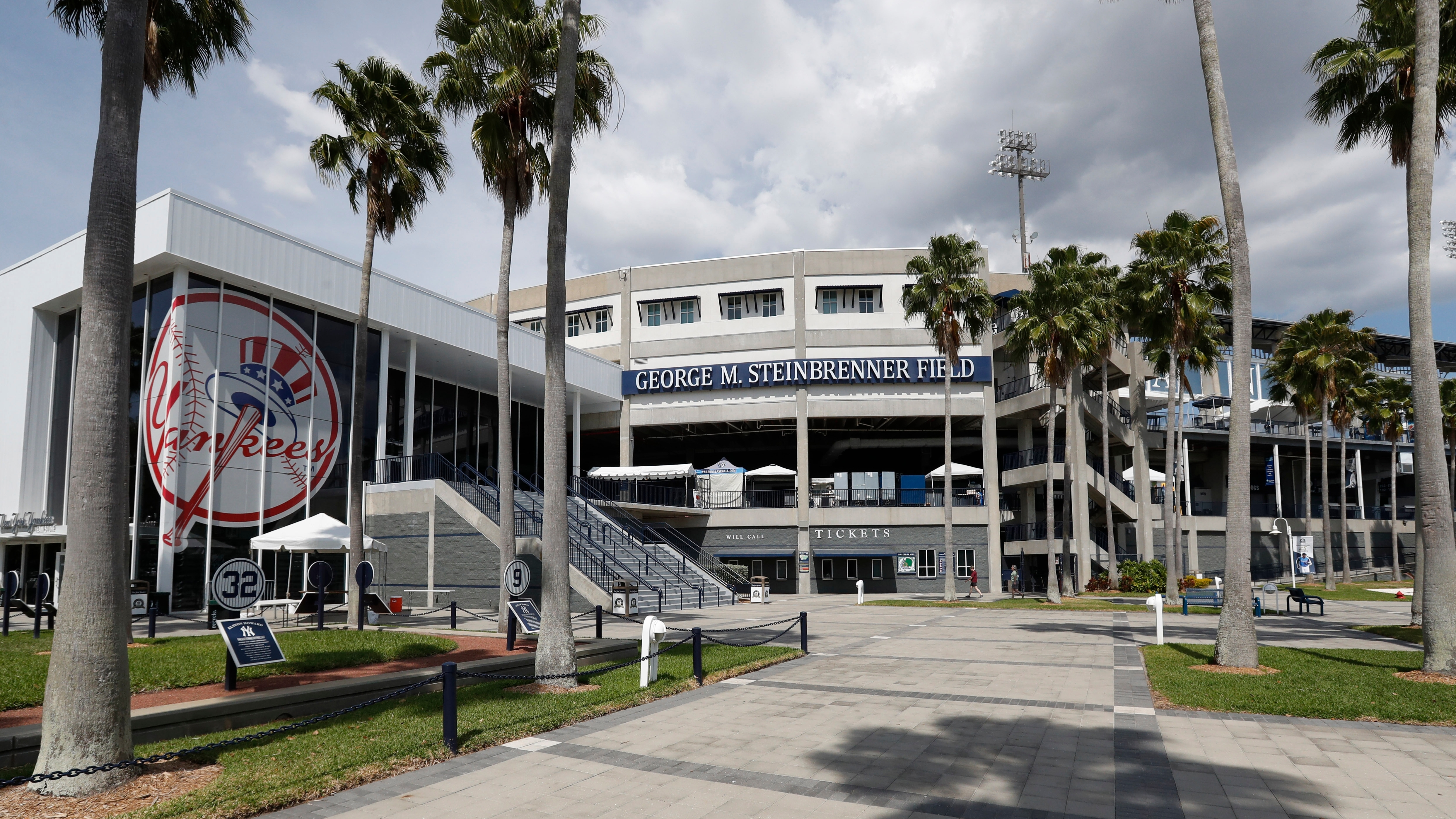 Tampa Sports Authority approves $40 million deal with New York Yankees to  renovate Steinbrenner Field