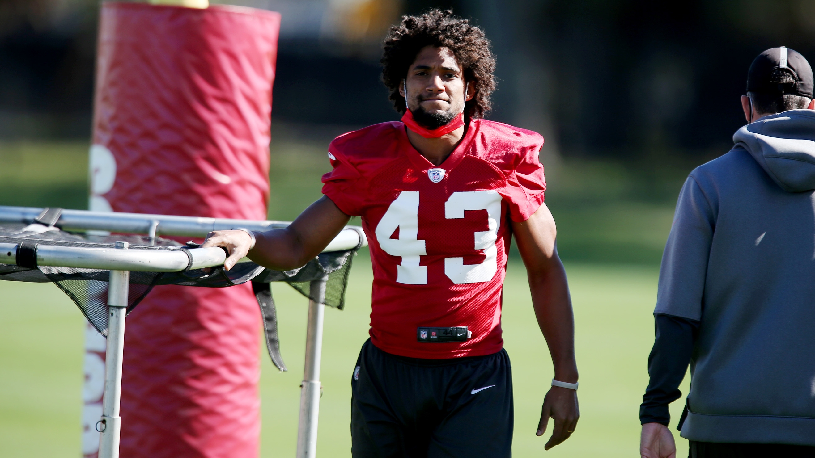 Tampa Bay Buccaneers cornerback Ross Cockrell warms up before the