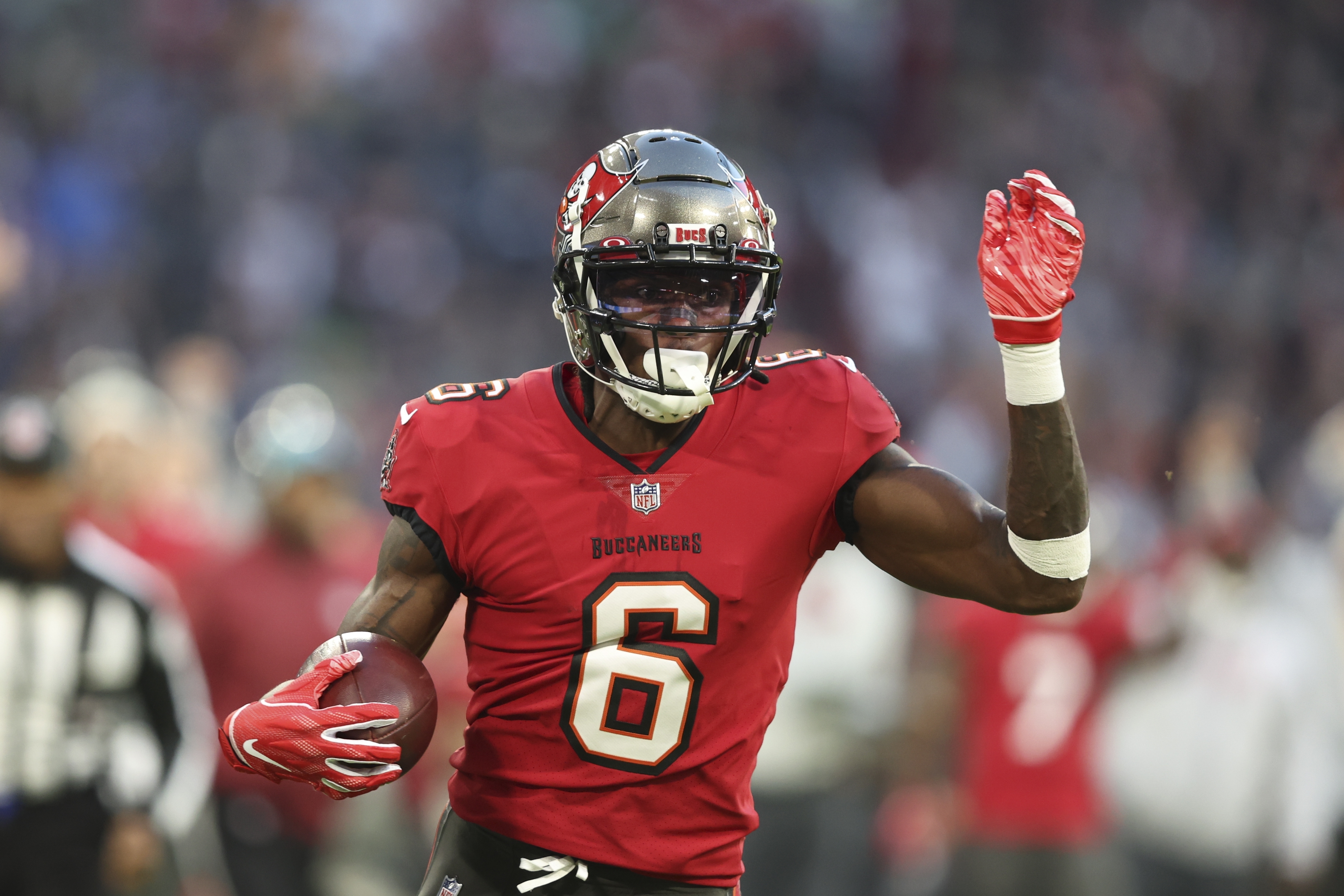 Julio Jones, Chris Godwin updates ahead of Buccaneers' Week 4