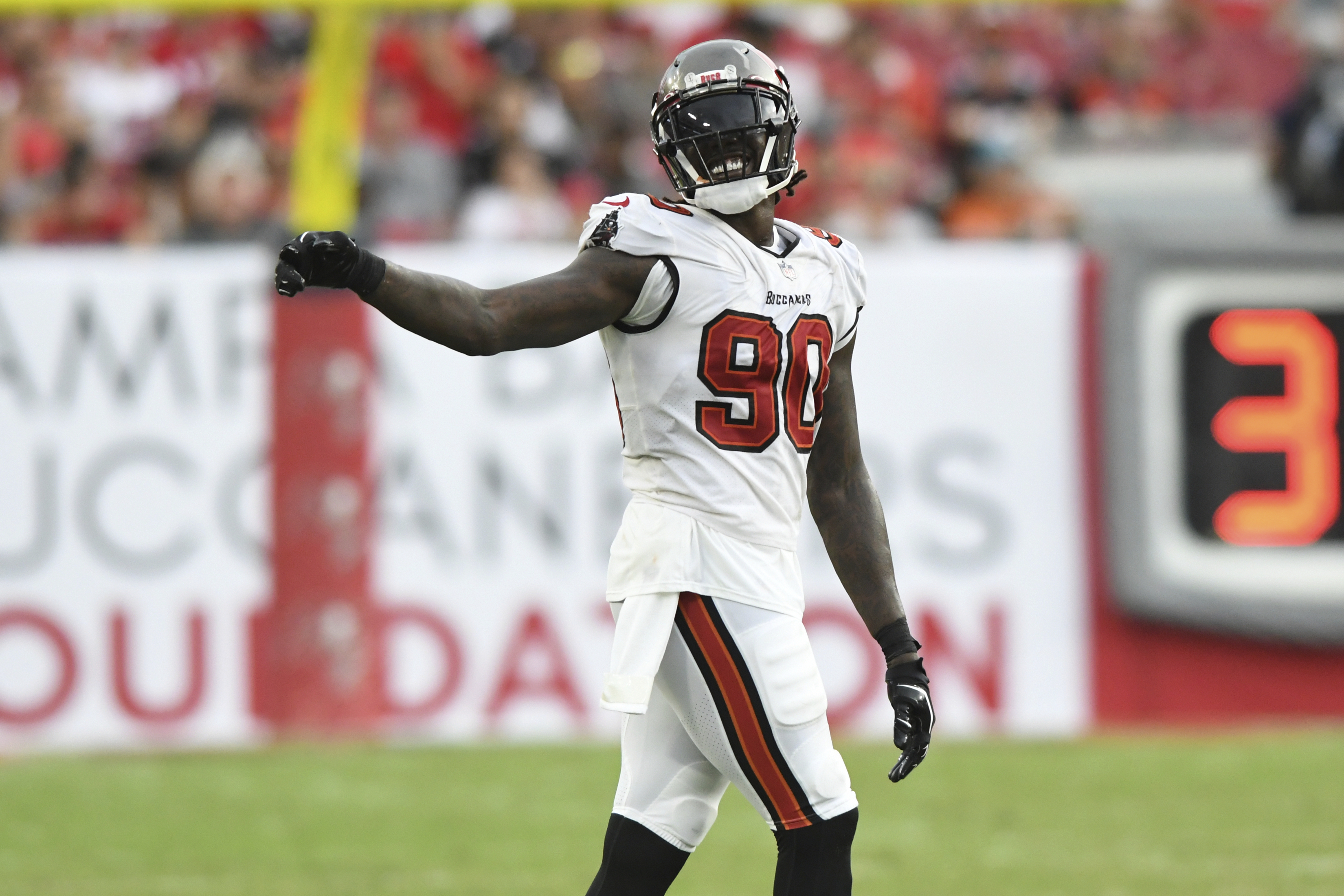 Bucs place Kevin Minter on COVID-19 list - Bucs Nation