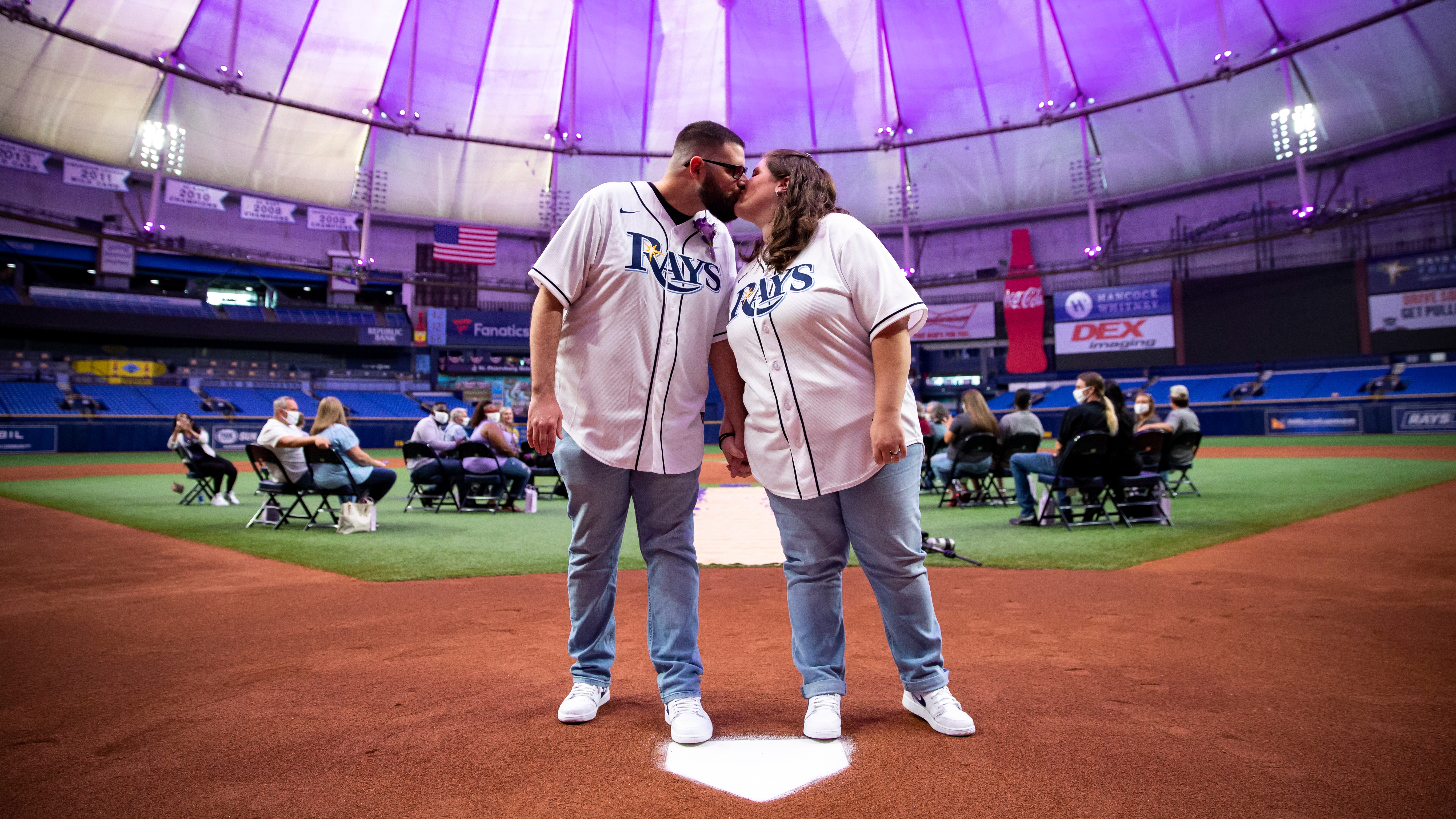 Rays OF Kevin Kiermaier pulls off perfect engagement