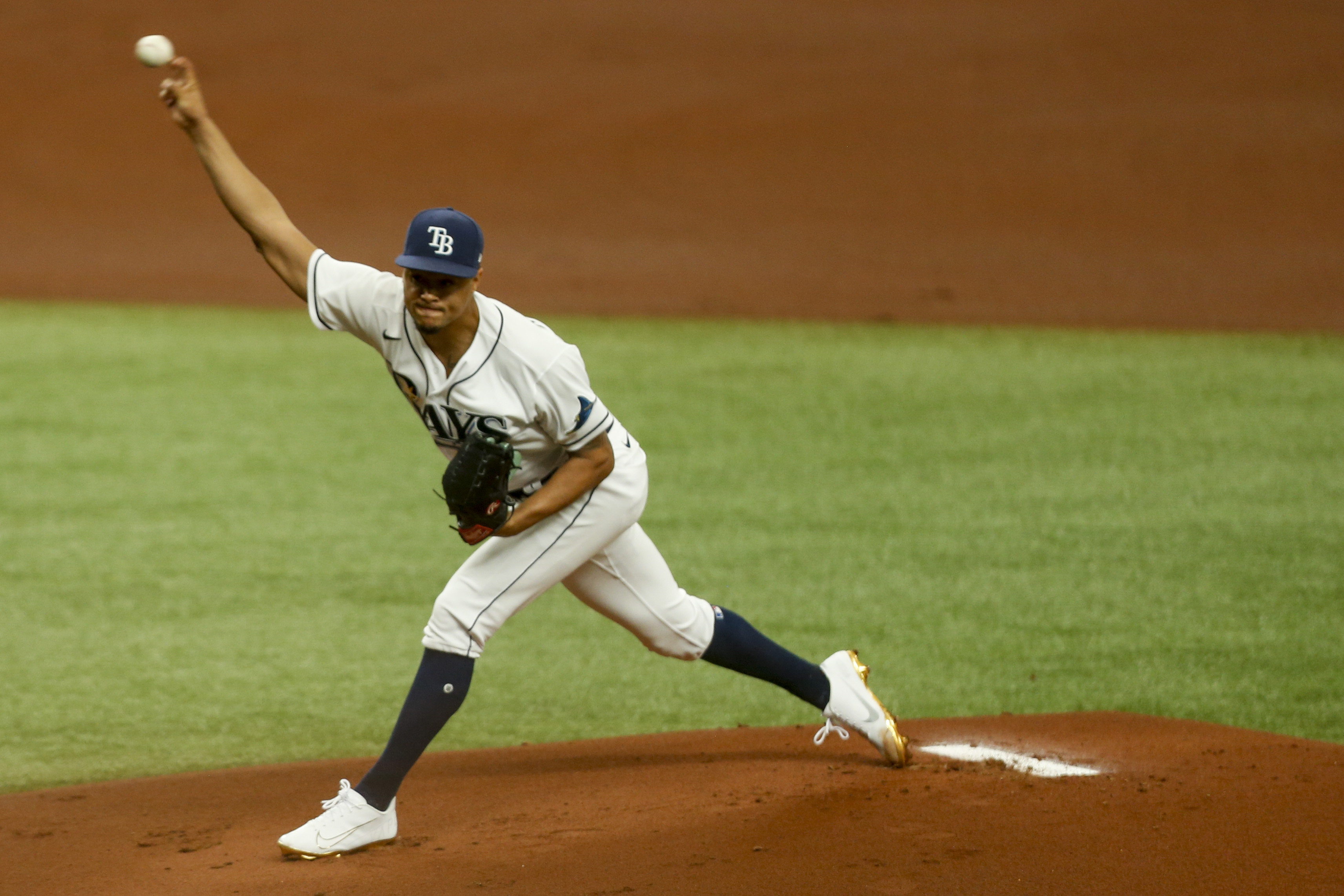 Chris Archer dealing with death of mother, to rejoin Rays soon