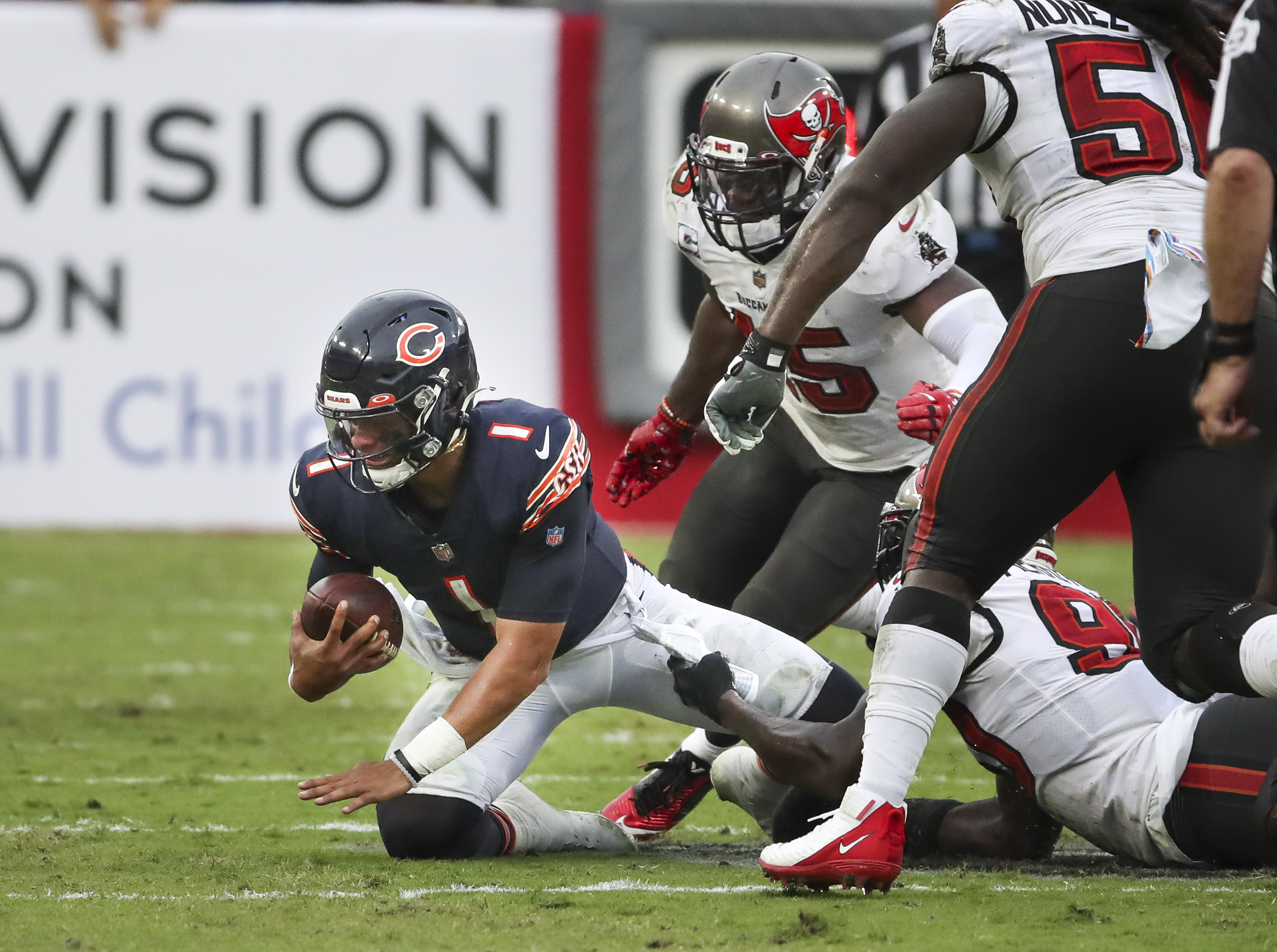 NFL - Nick Foles ➡️ Chicago Bears! 