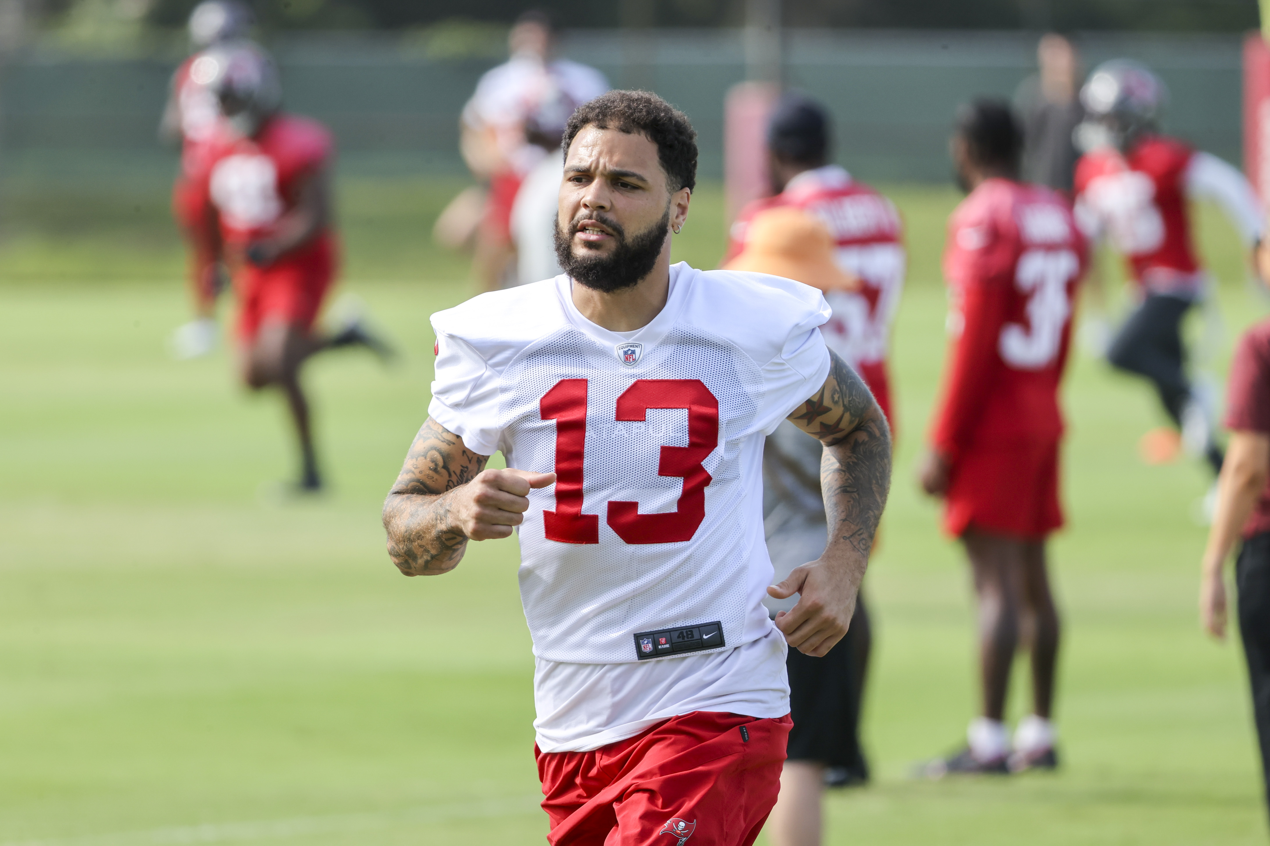 Bucs, Mike Evans Haven't Discussed Deal