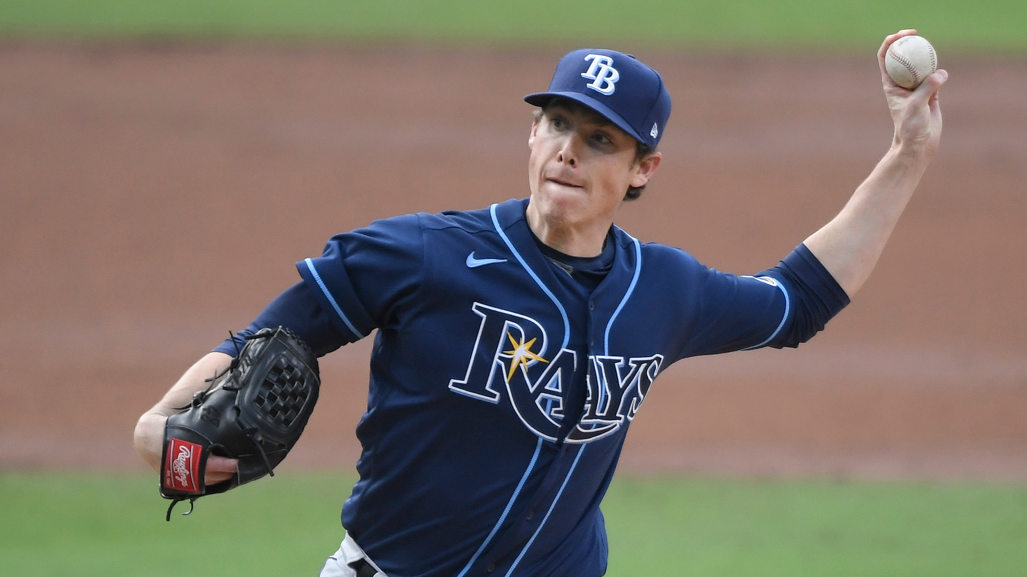 Glasnow, 4 relievers help Rays beat Astros 3-1