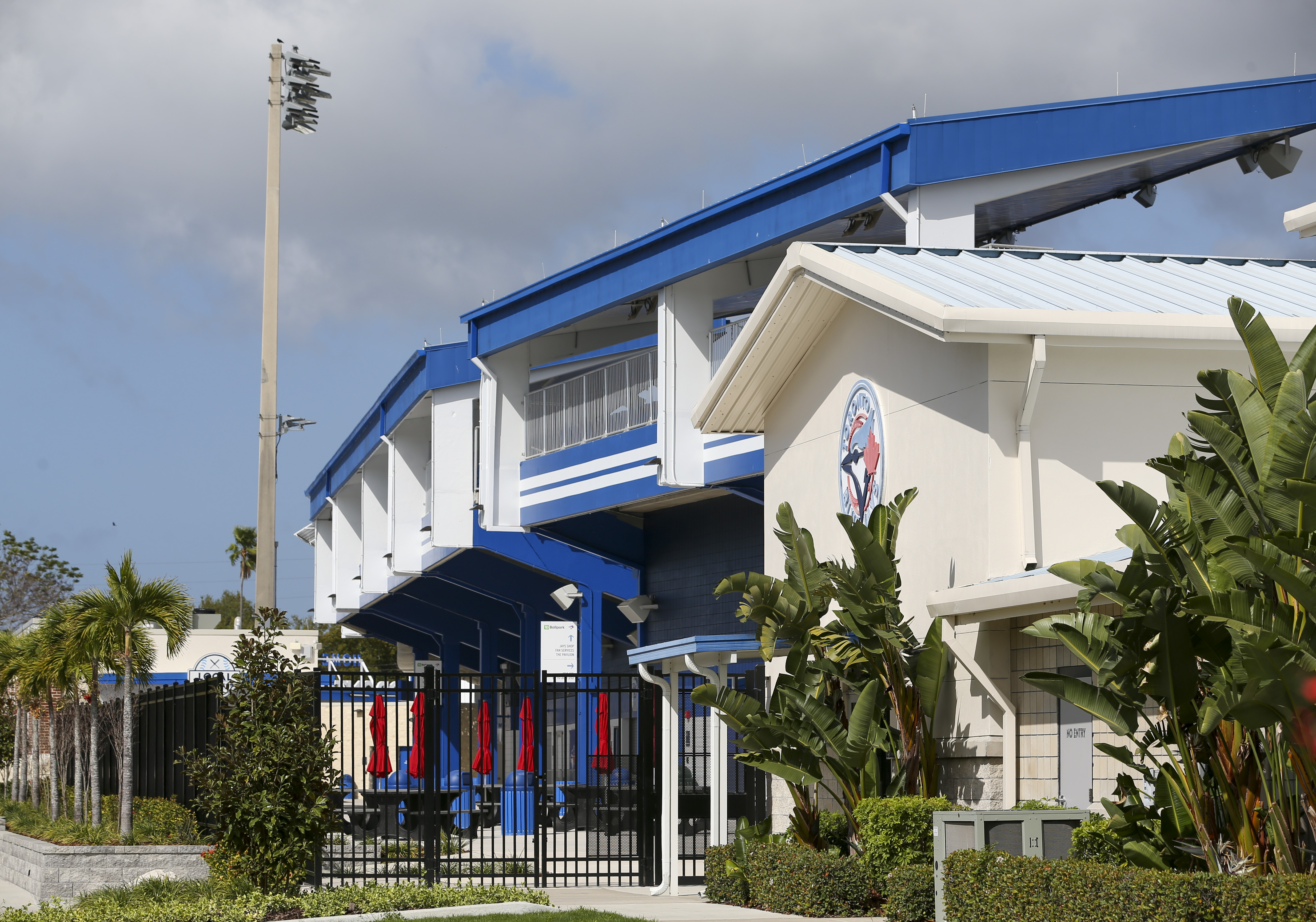 Blue Jays Fan Fest draws big crowd to TD Ballpark, North County