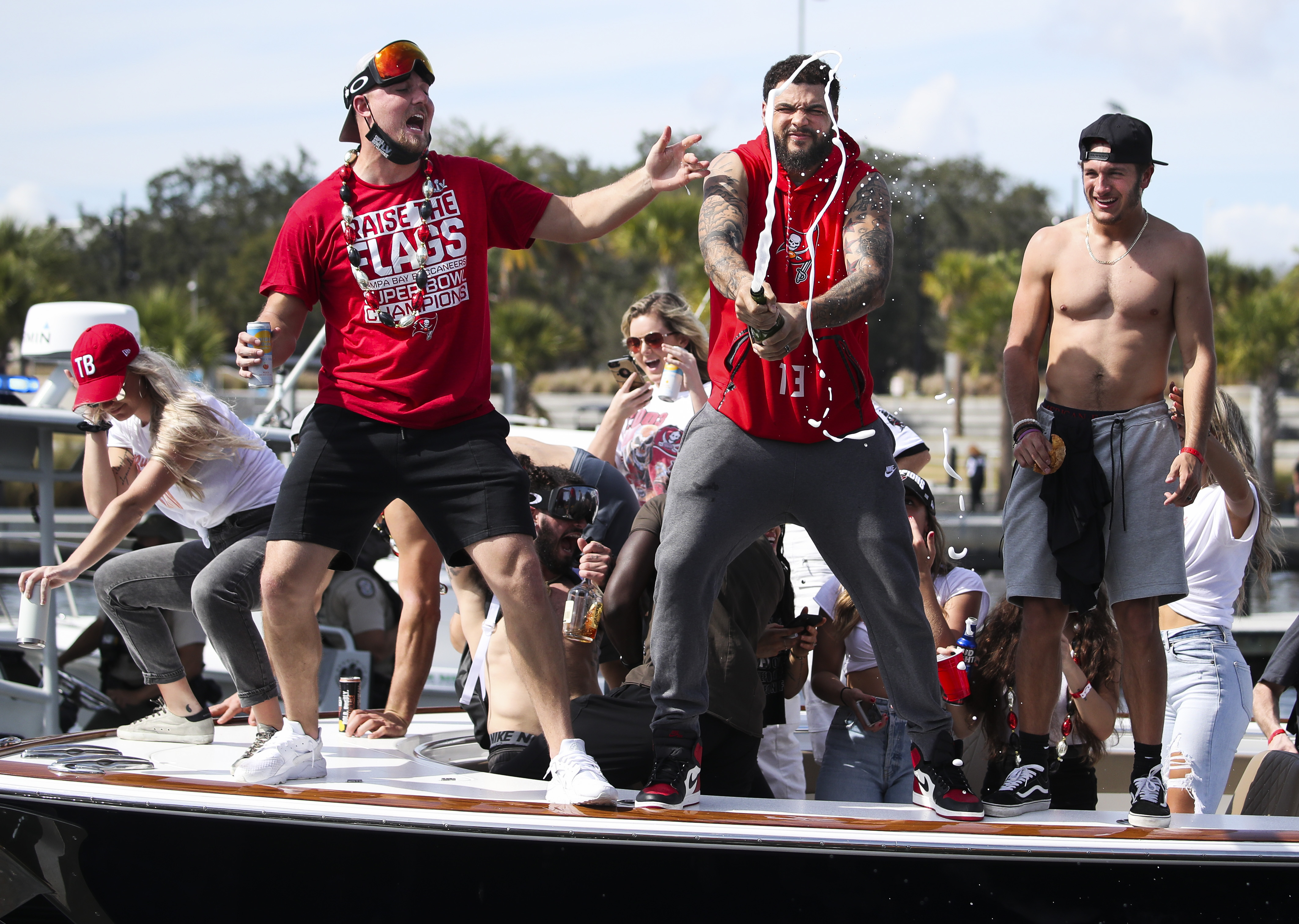 Tom Brady is enjoying latest Super Bowl during Bucs boat parade - Sports  Illustrated