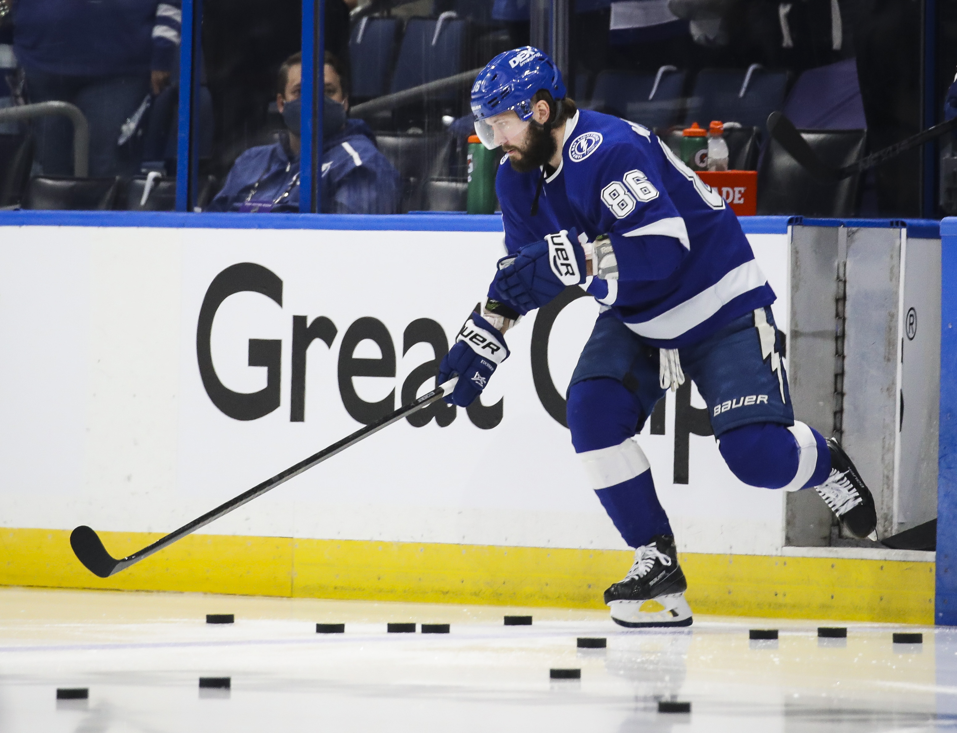 B/R Open Ice on X: Victor Hedman casually hitting a field goal at