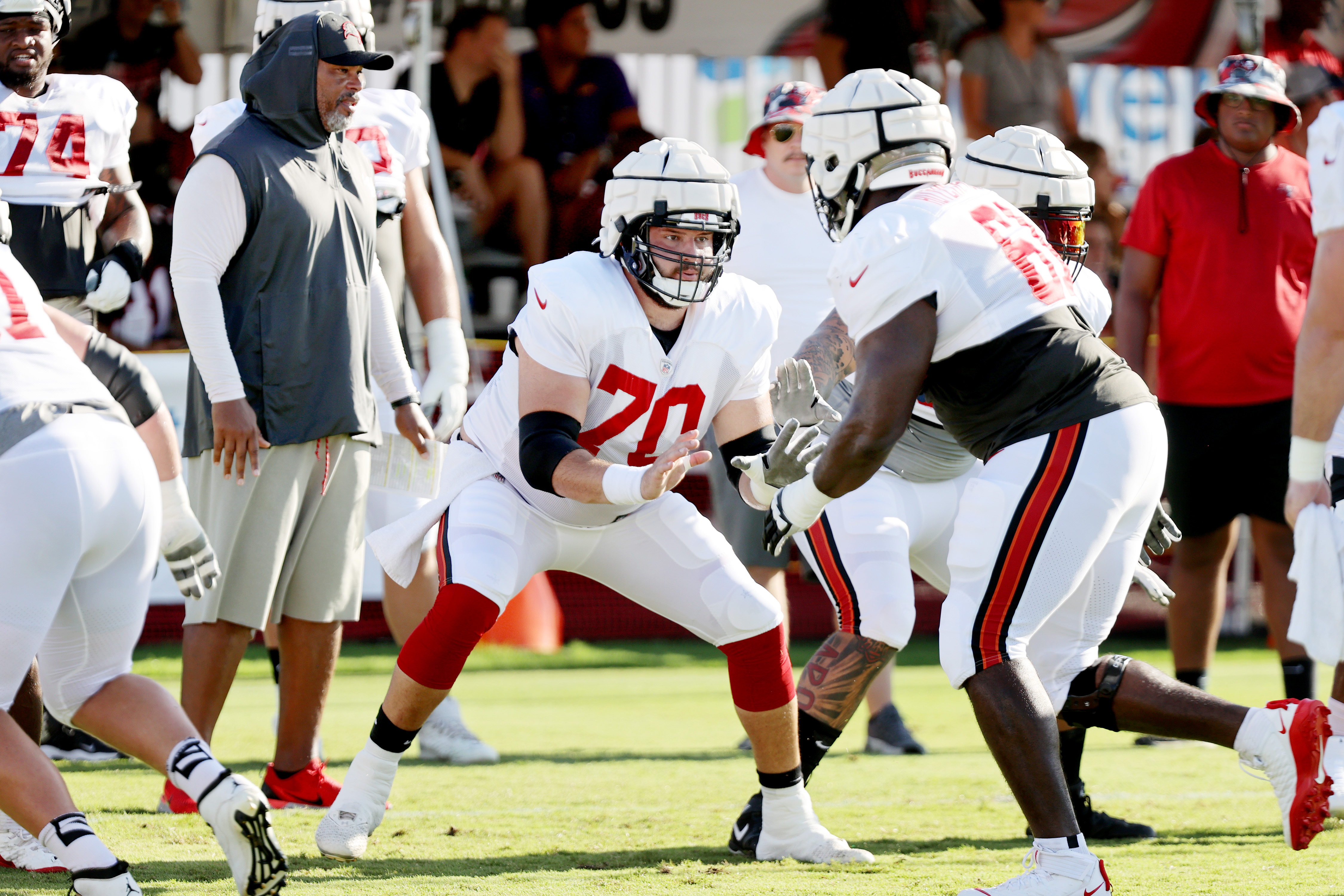 Tom Brady 'flips a switch' with new Buccaneers teammates, center Ryan Jensen  says: 'You feel the intensity switch' (report) 