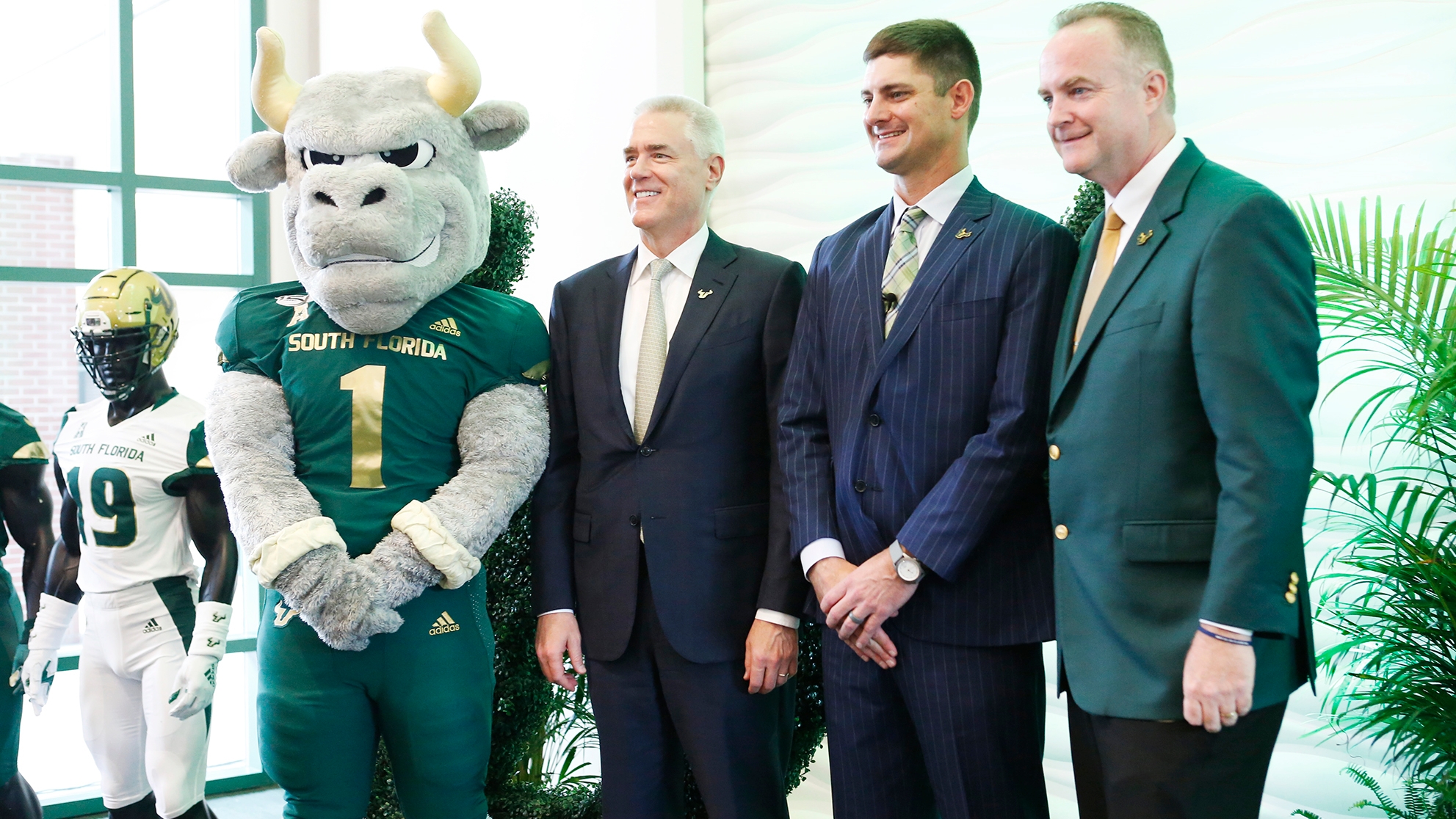 Usf Events Calendar 2023 Why Usf Football Extended Jeff Scott Despite His 3-18 Record