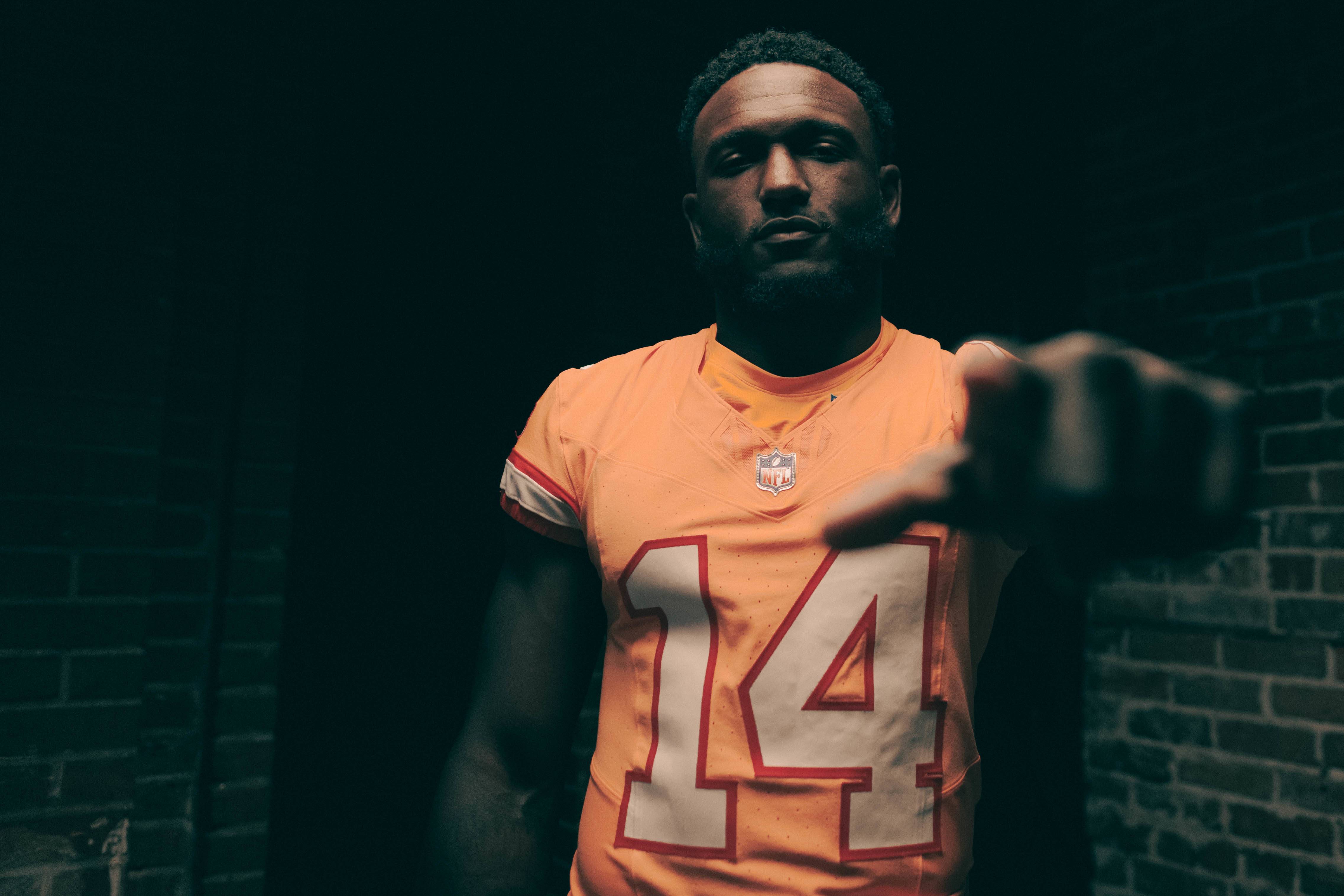 Bucs unveil creamsicle jerseys with video filmed in St. Petersburg