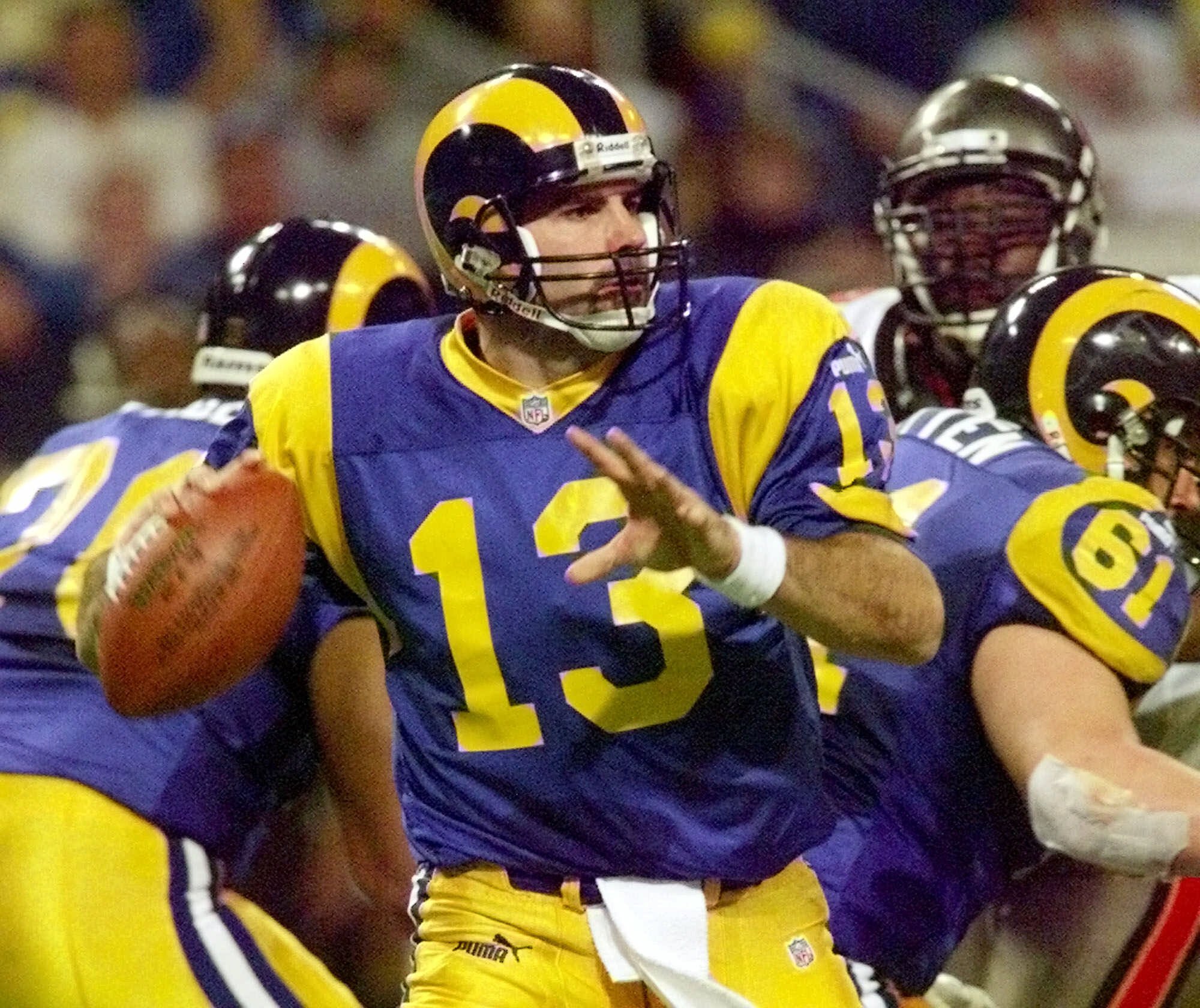 Today in sports: Kurt Warner, former stock boy and arena football player,  wins Super Bowl 