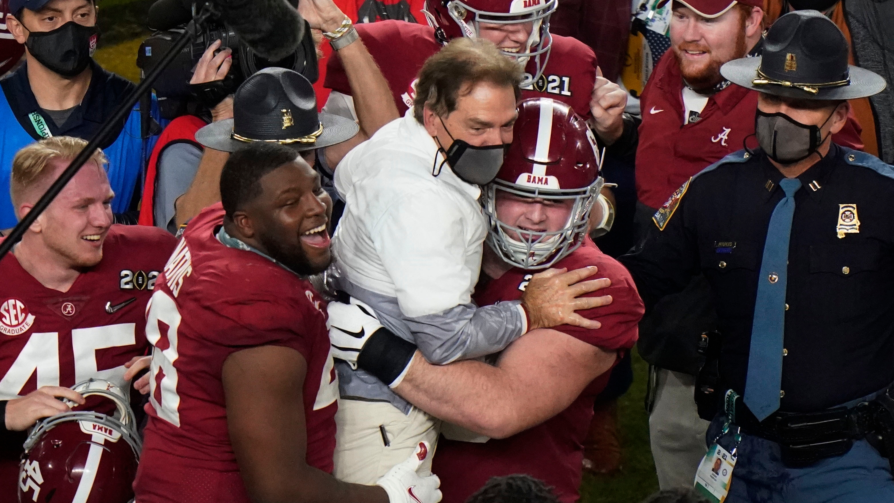 Alabama-Notre Dame football: Steve Sarkisian helps DeVonta Smith emerge