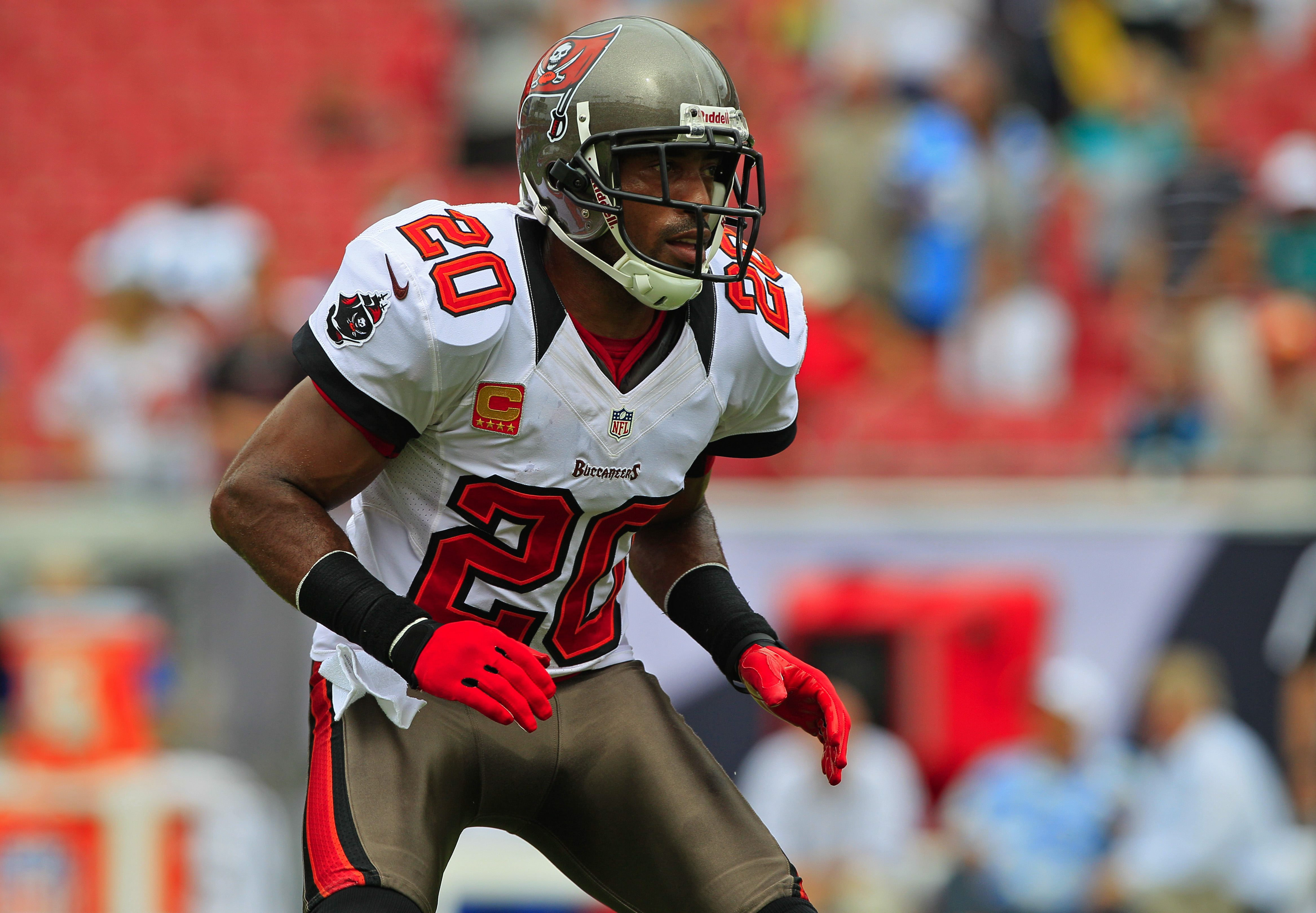 Bucs Adding Ronde Barber to Ring of Honor