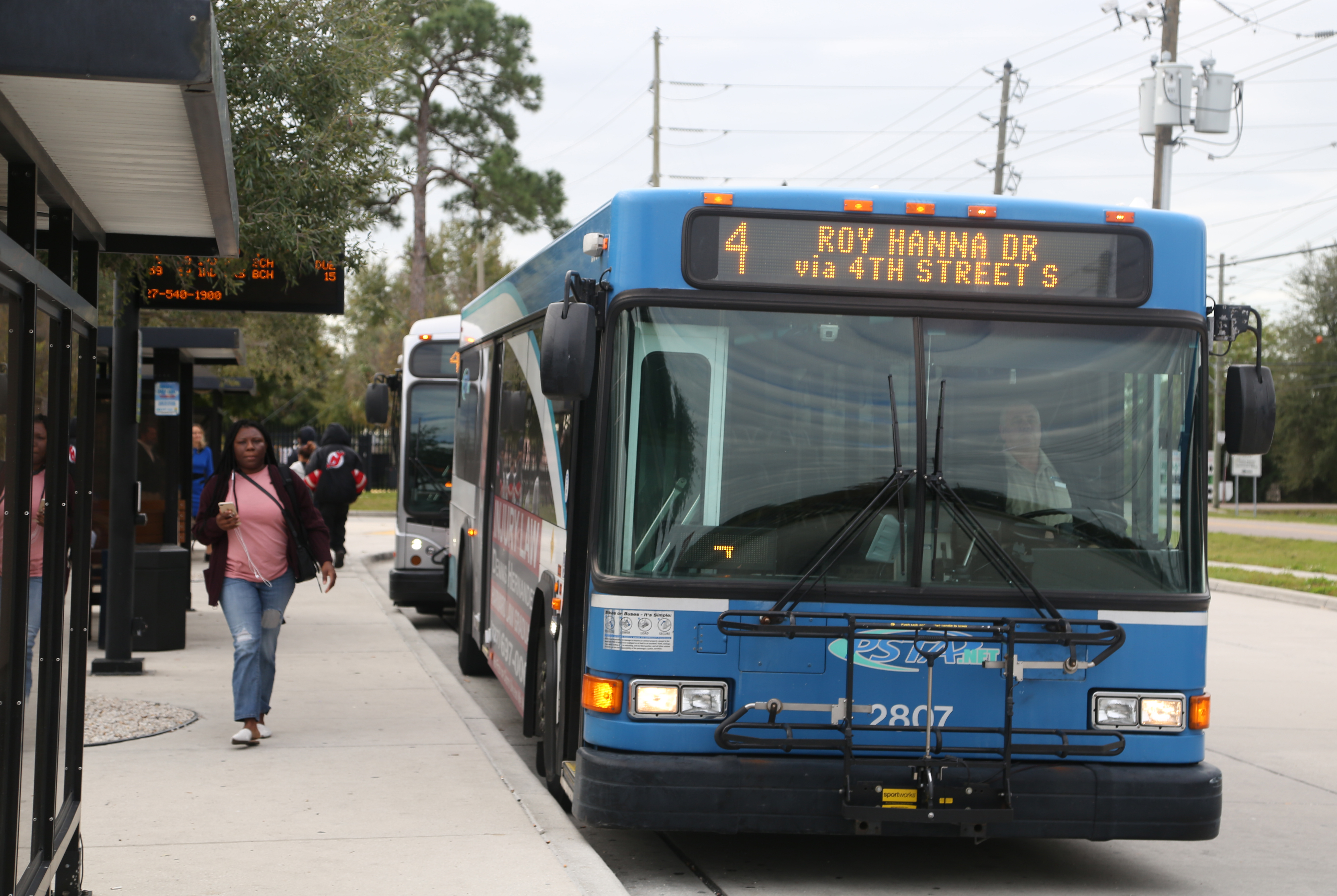 Stuck in traffic? Pinellas, Pasco could consider express bus service