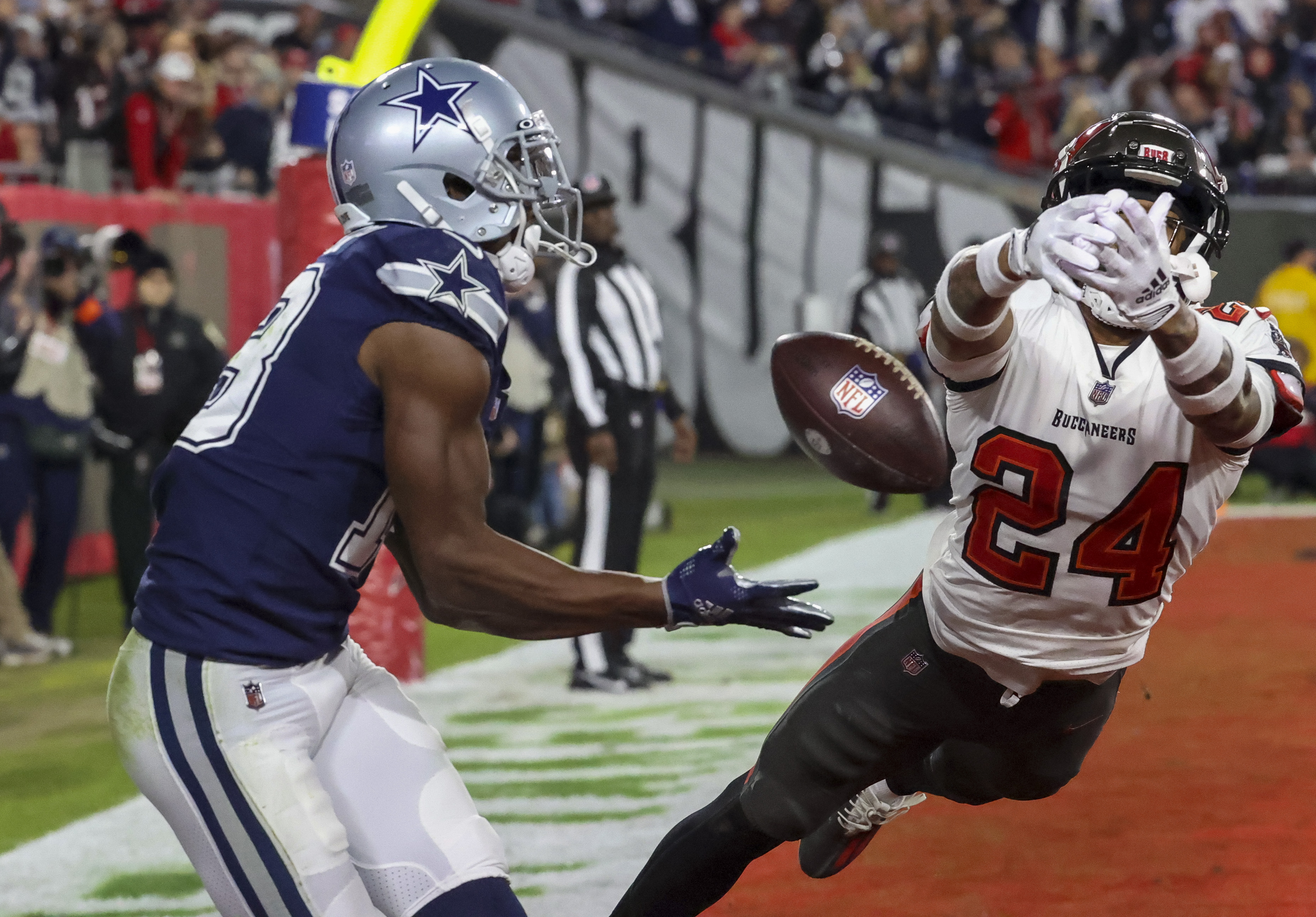 Bucs' disappointing season ends with 31-14 wild-card loss to Cowboys