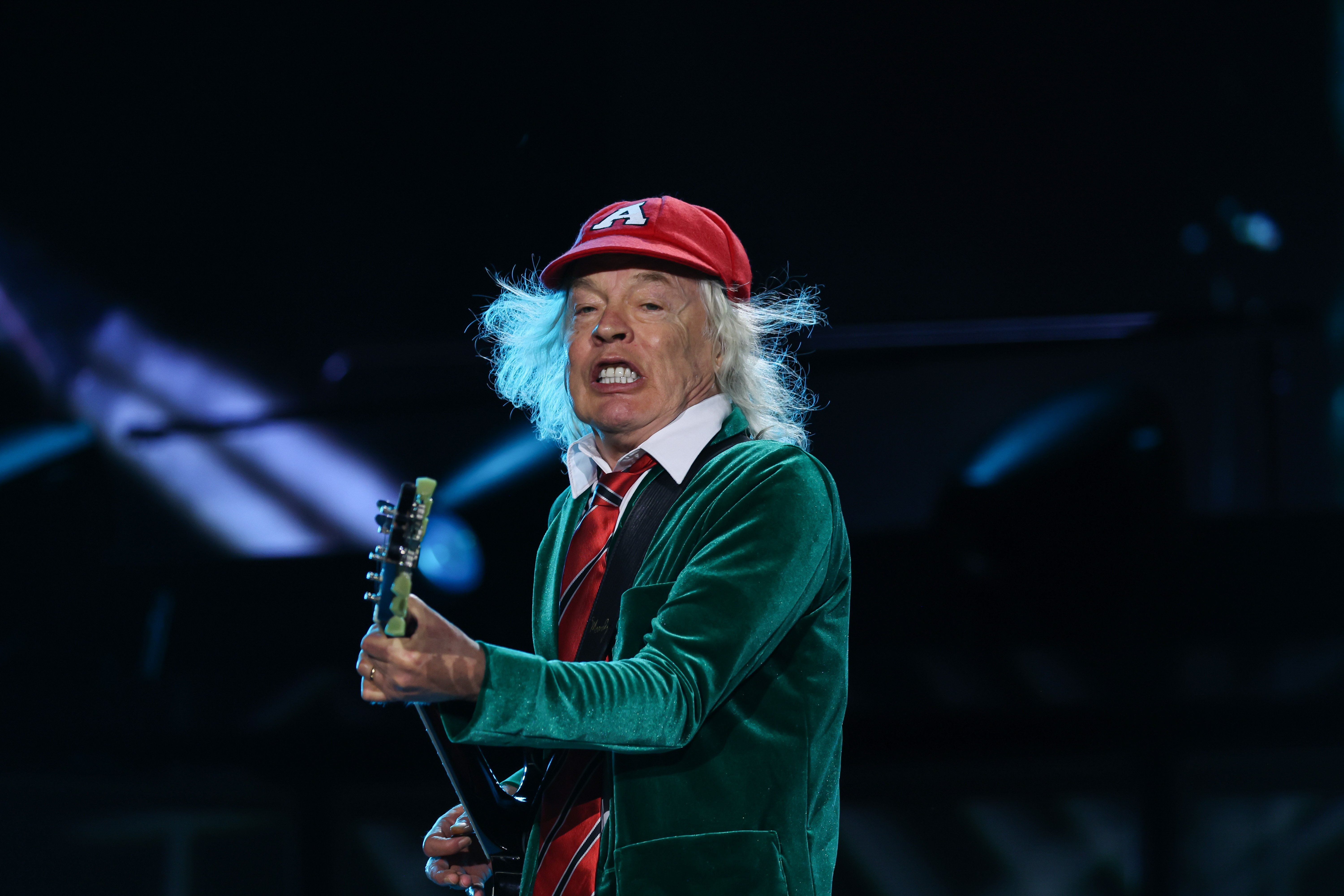 Review and setlist: AC/DC leaves fans in Tampa thunderstruck