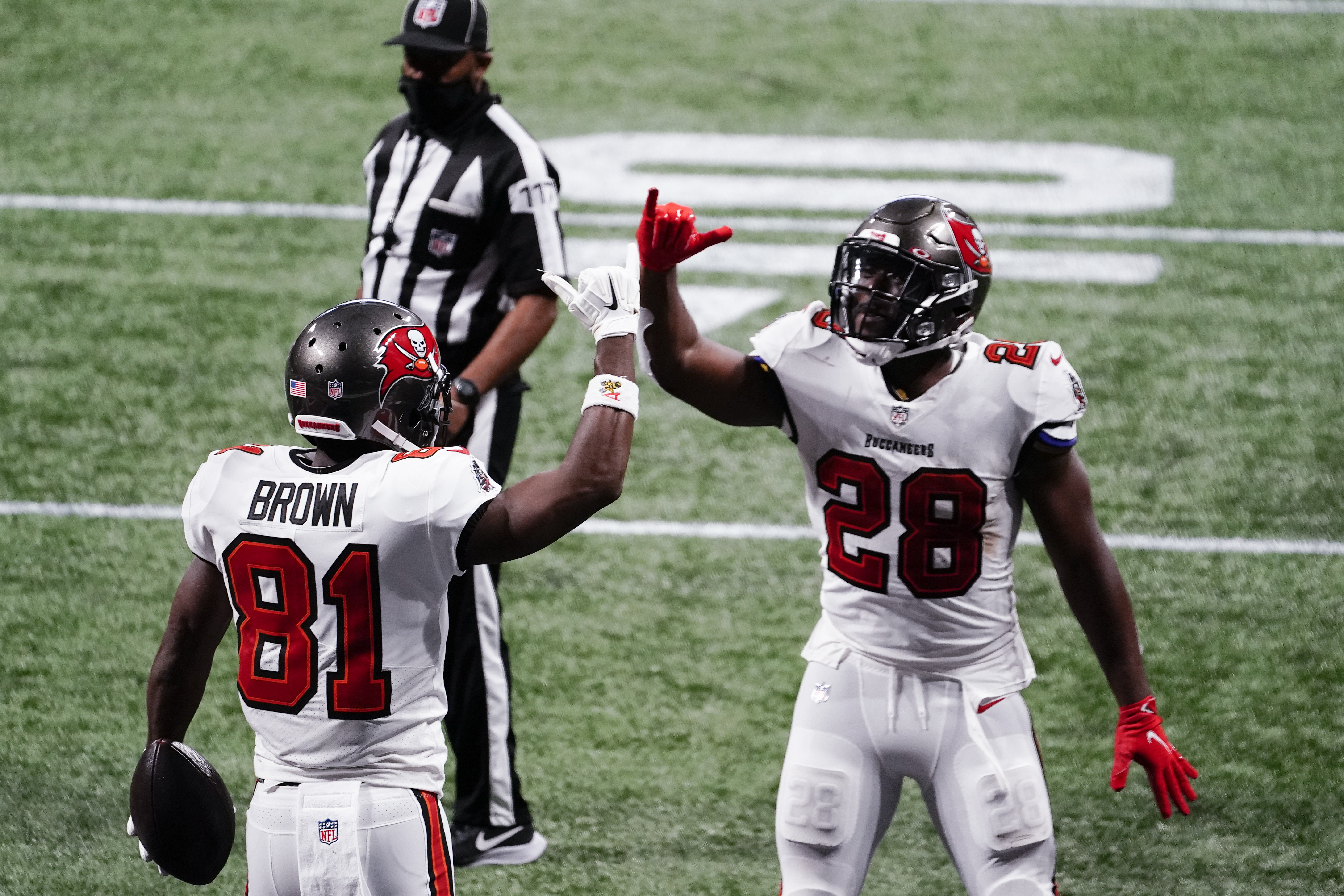 Bucs end season at Falcons in game that has little bearing on season