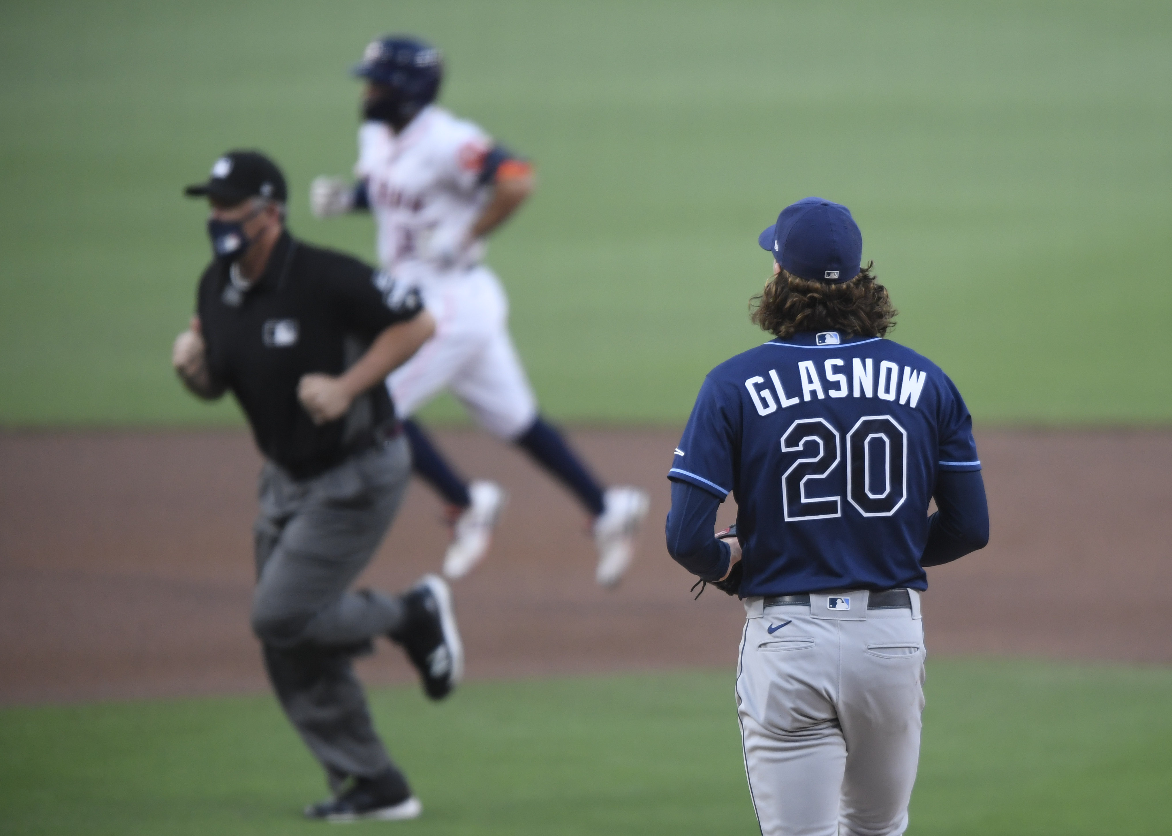 Tyler Glasnow says tipped pitches help undo Rays in ALDS vs