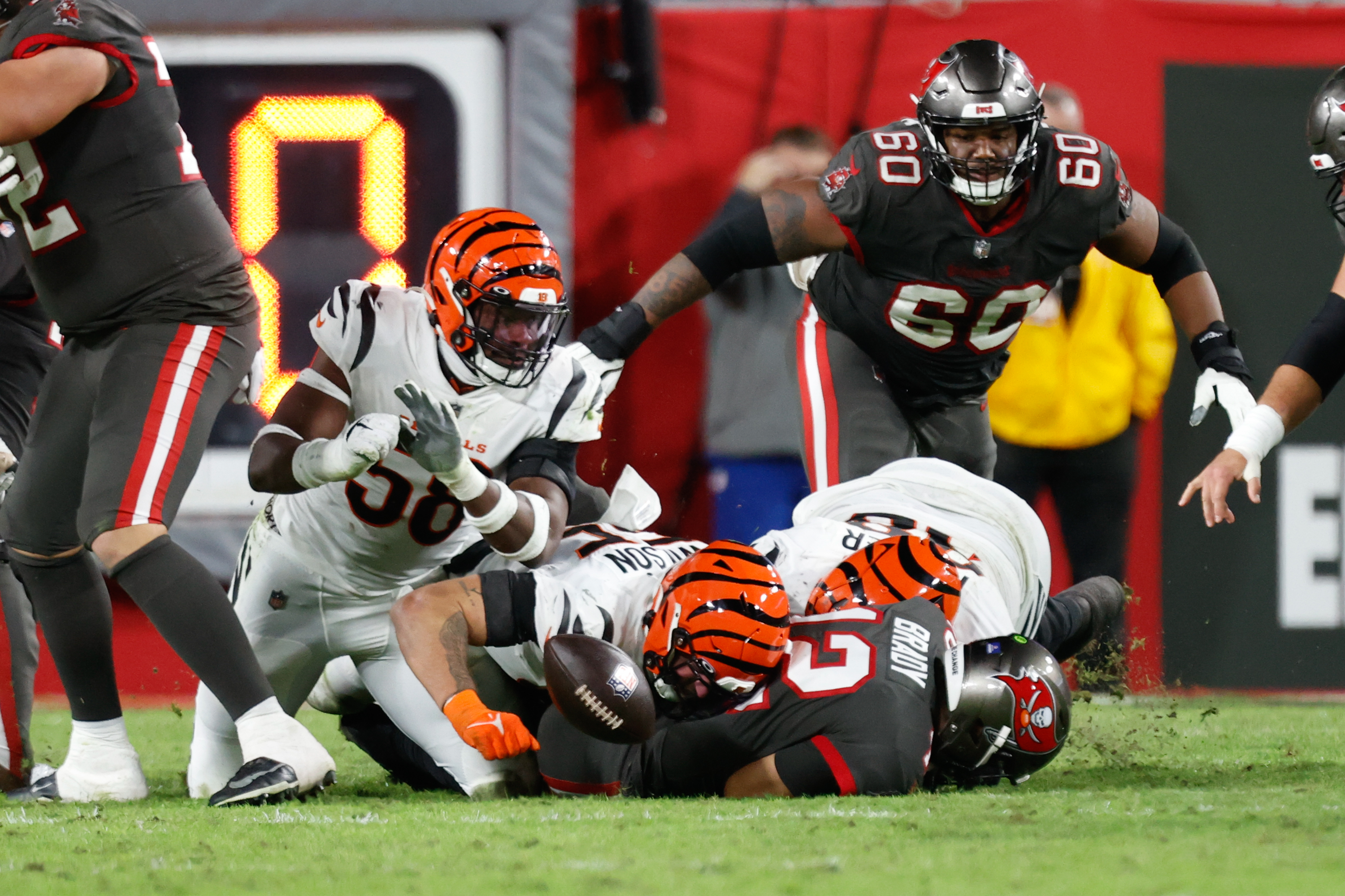 Bengals 34-23 Buccaneers: Tom Brady consummates worst year of his