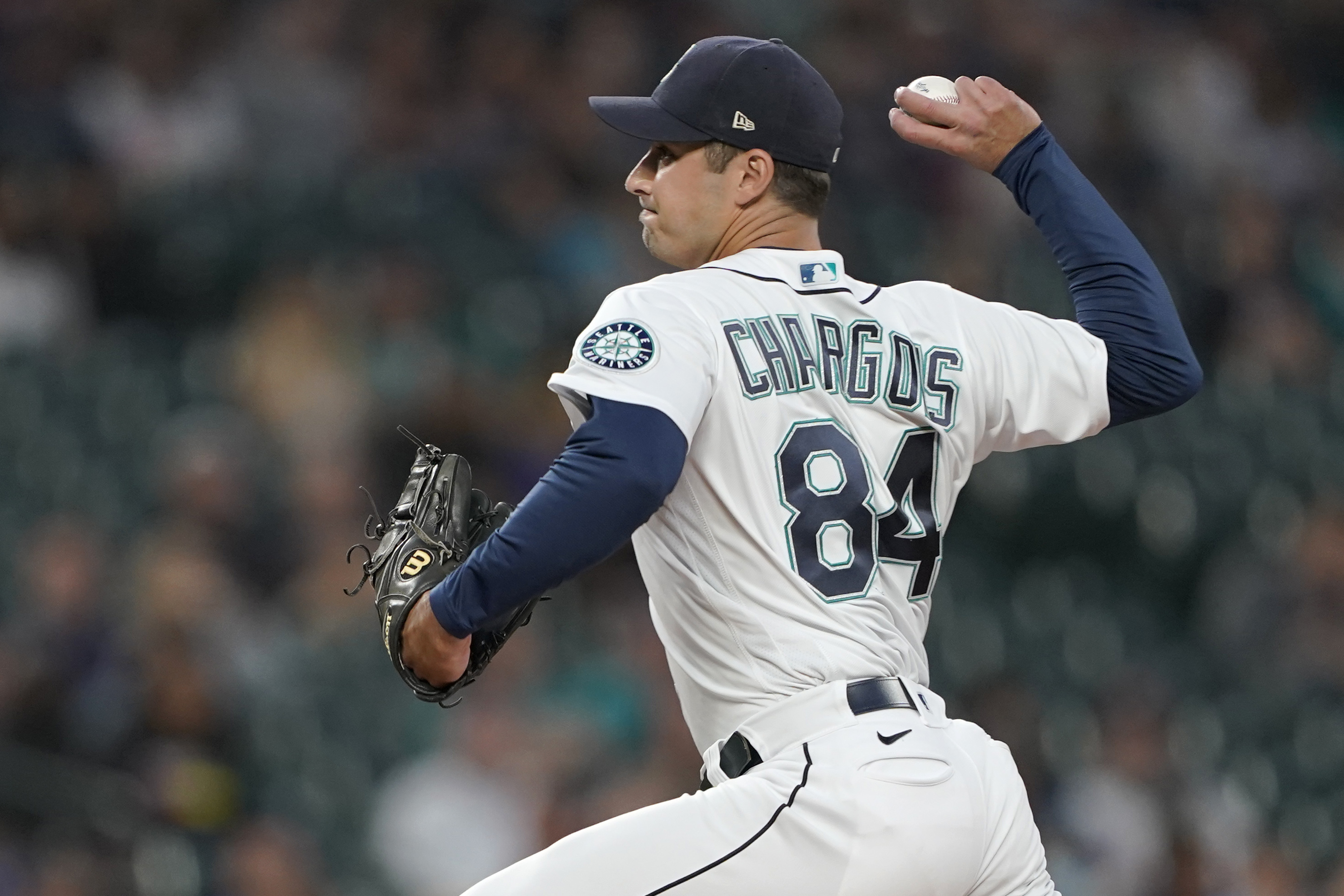 Mariners get reliever Diego Castillo from Rays in exchange for