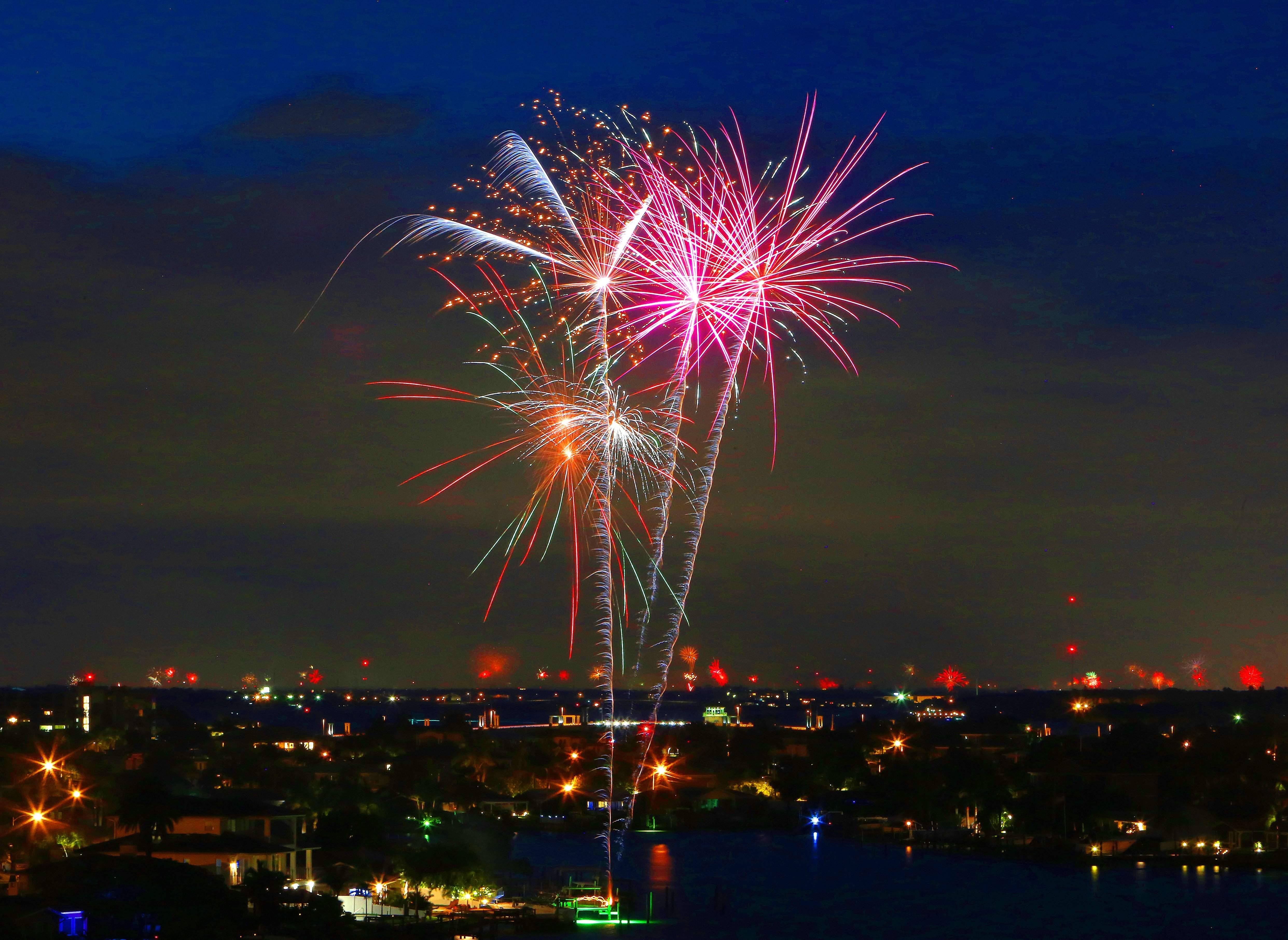 Where you can watch fireworks displays in central Iowa