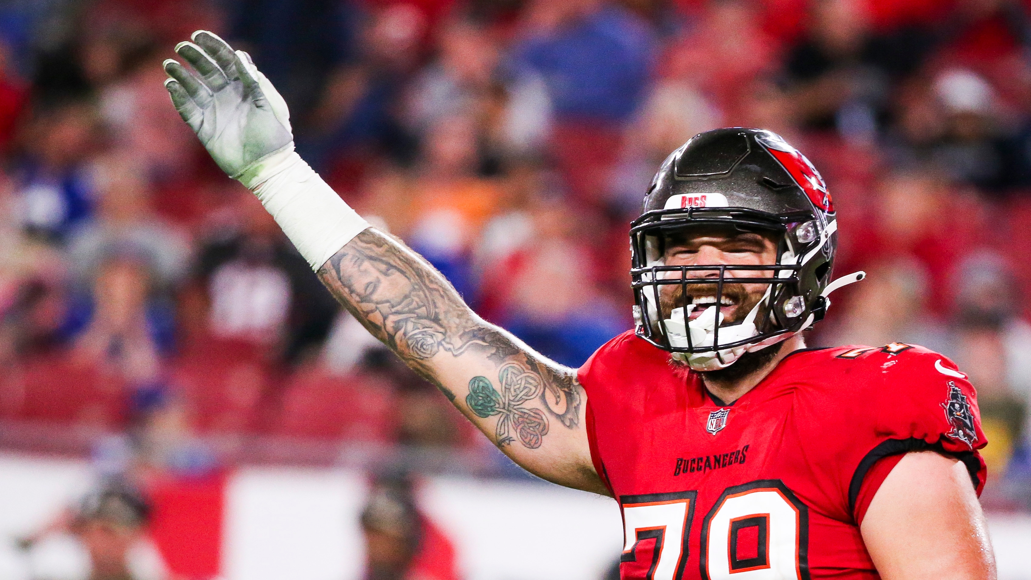 Bucs announce the signing of defensive tackle Greg Gaines - Bucs