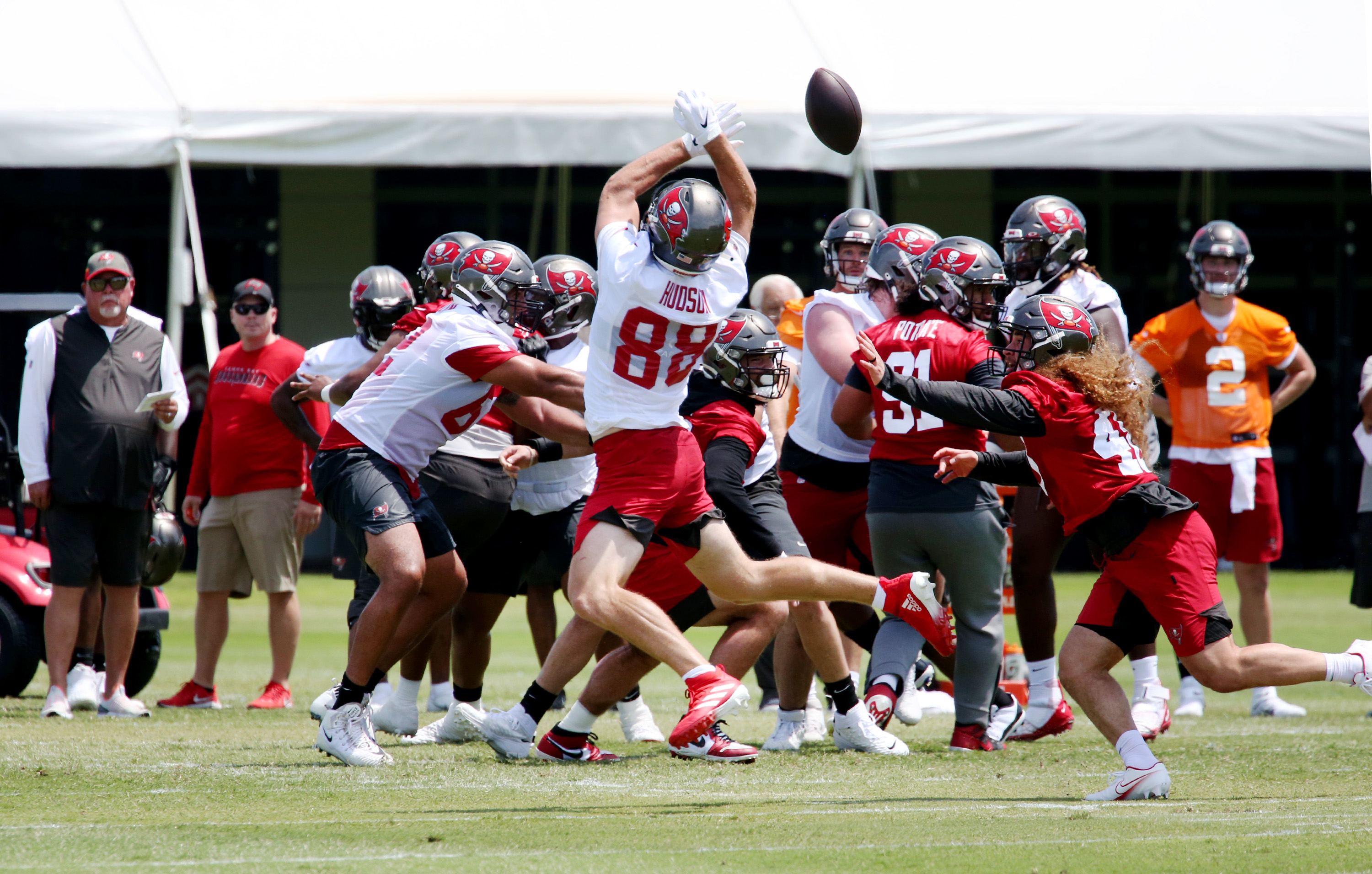 Veteran pass-rushers, athletic LBs and big corners: How Todd Bowles' Tampa  Bay Buccaneers defense was built, NFL News