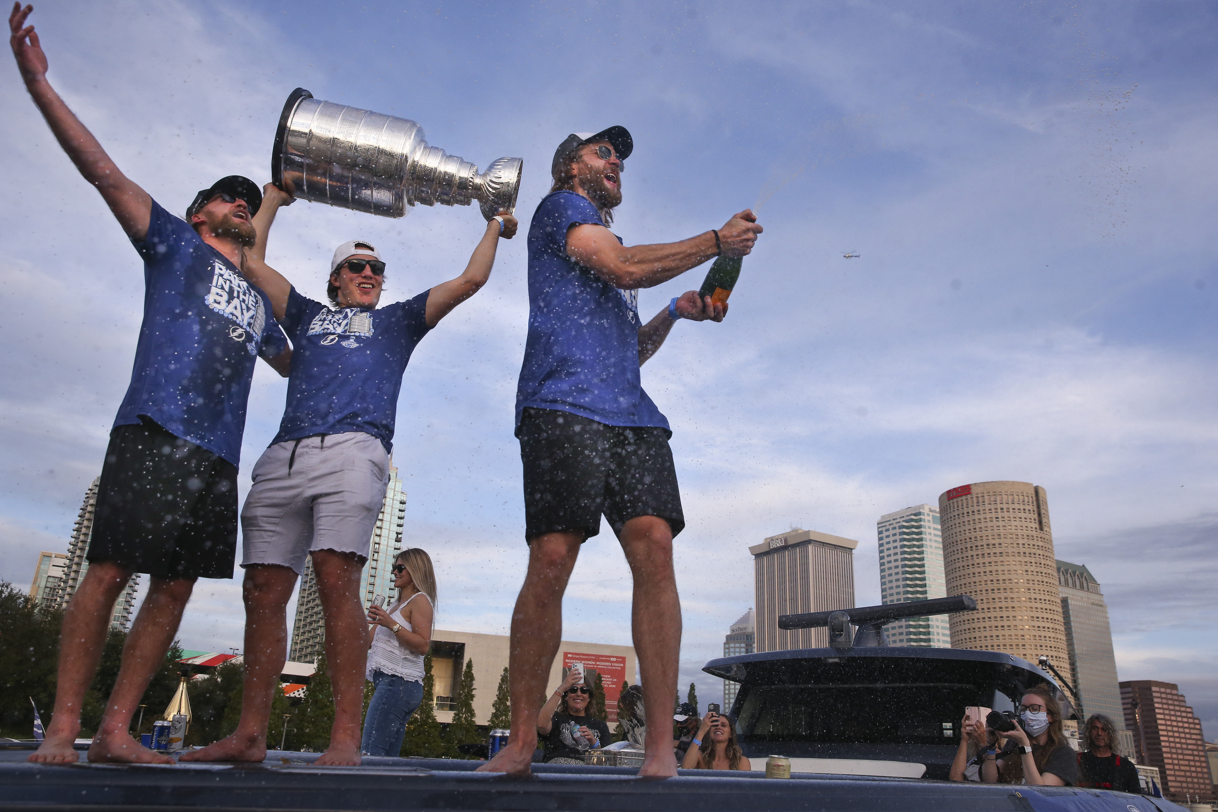 Bud Light Debuts A Glorious 'Bud Lightning' Beer To Celebrate Tampa Bay's Stanley  Cup Win - BroBible