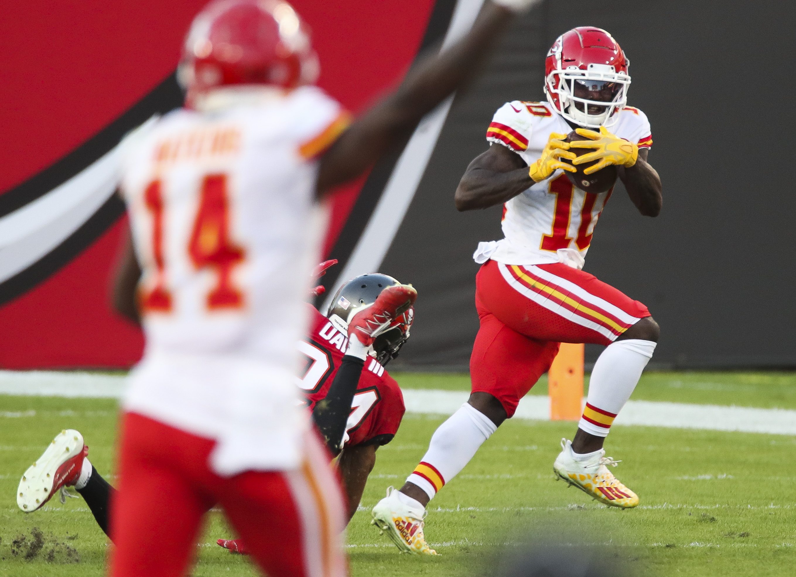 Will Chiefs' Tyreek Hill burn the Bucs again in Super Bowl LV