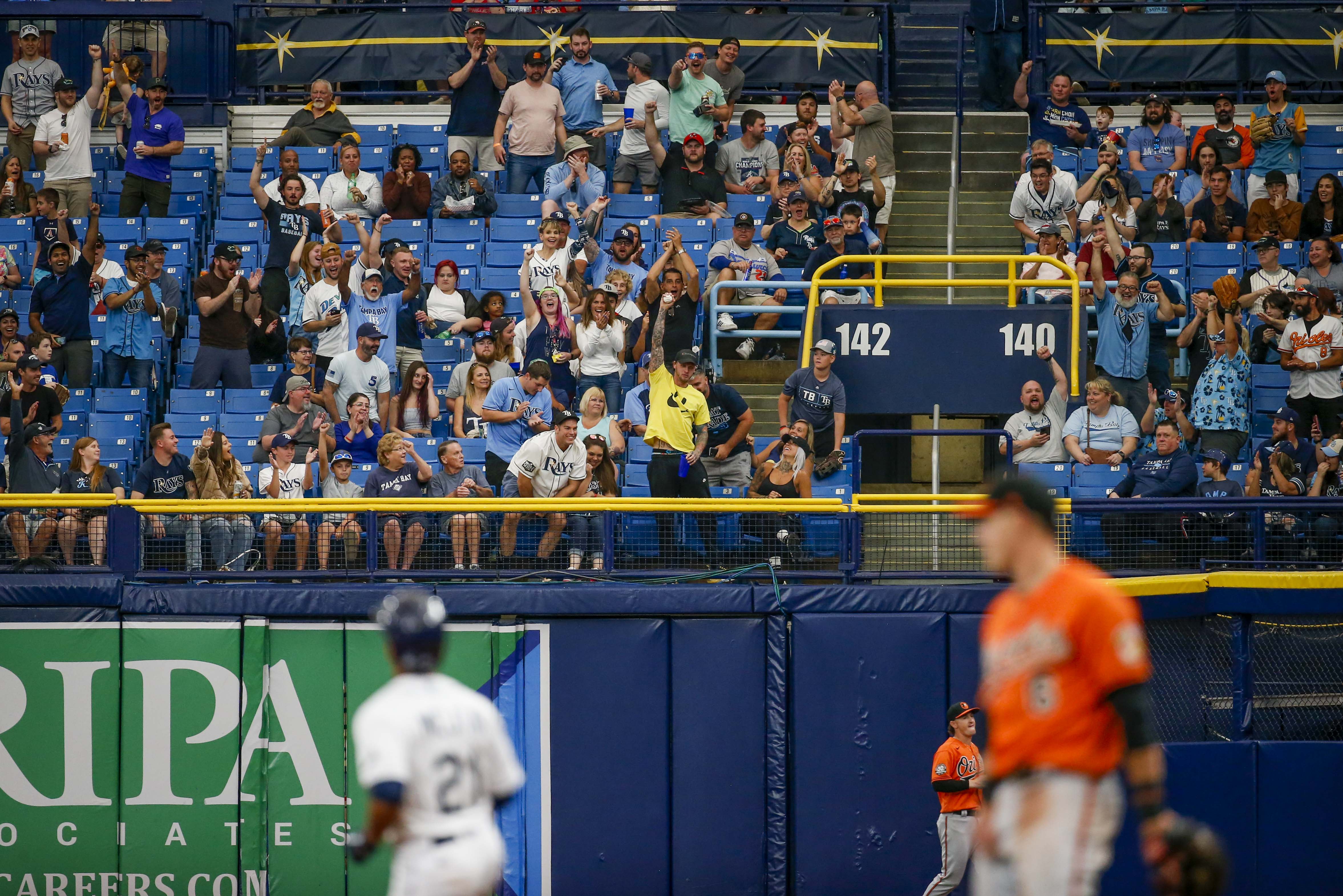 Rays' Randy Arozarena Supports Brother Raiko In Rowdies Debut