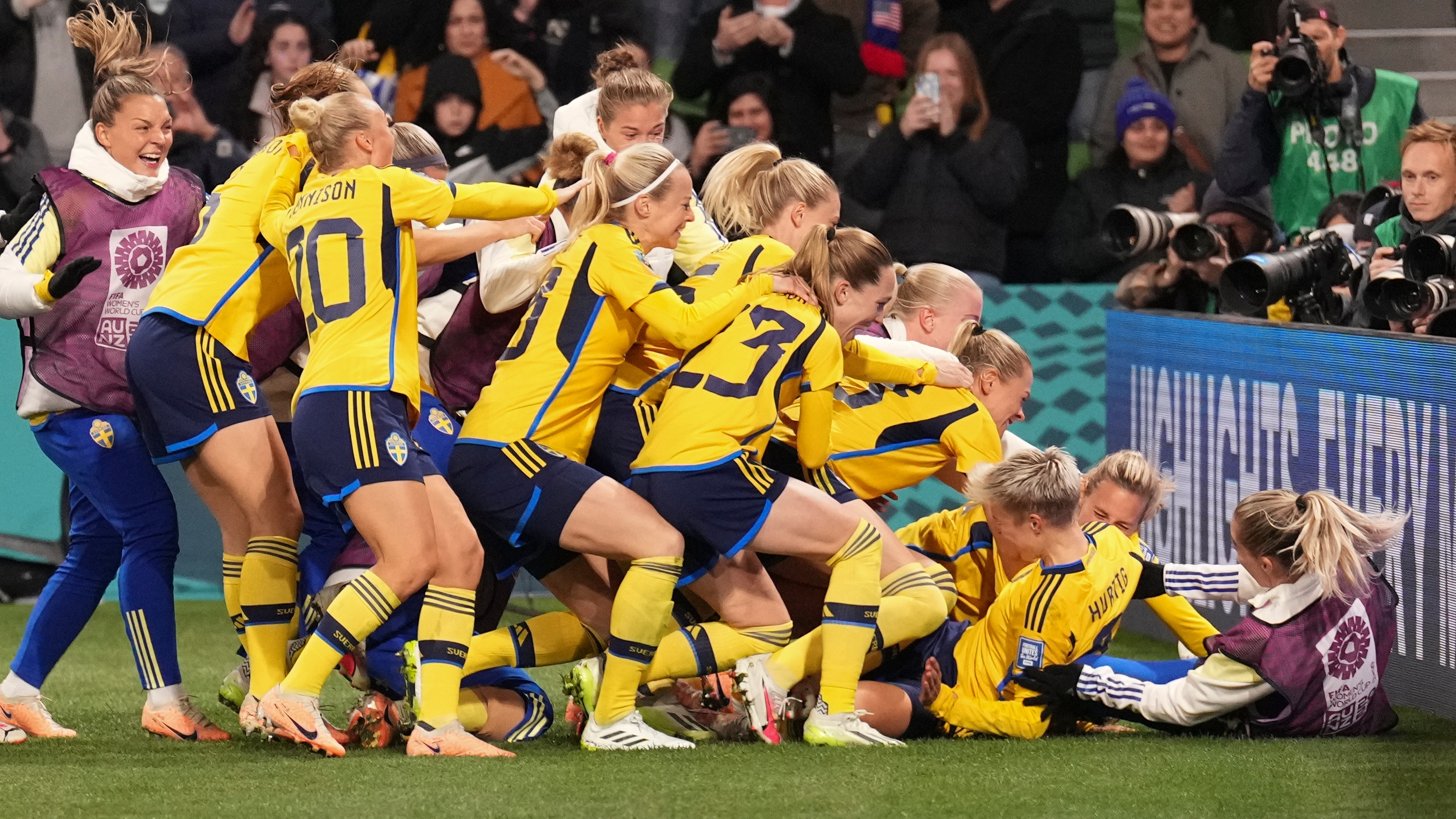 U.S. loses to Sweden on penalty kicks in its earliest Women's