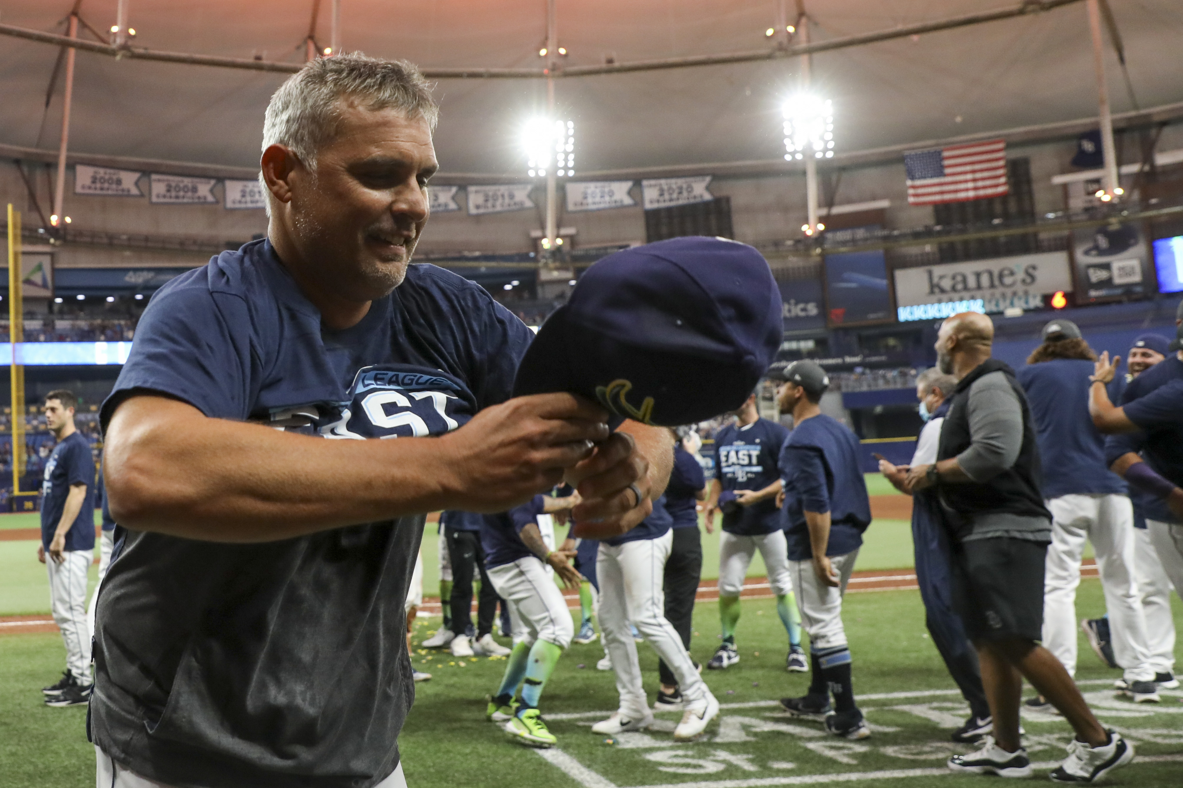 Columnist: Rays should use final years at Tropicana to build