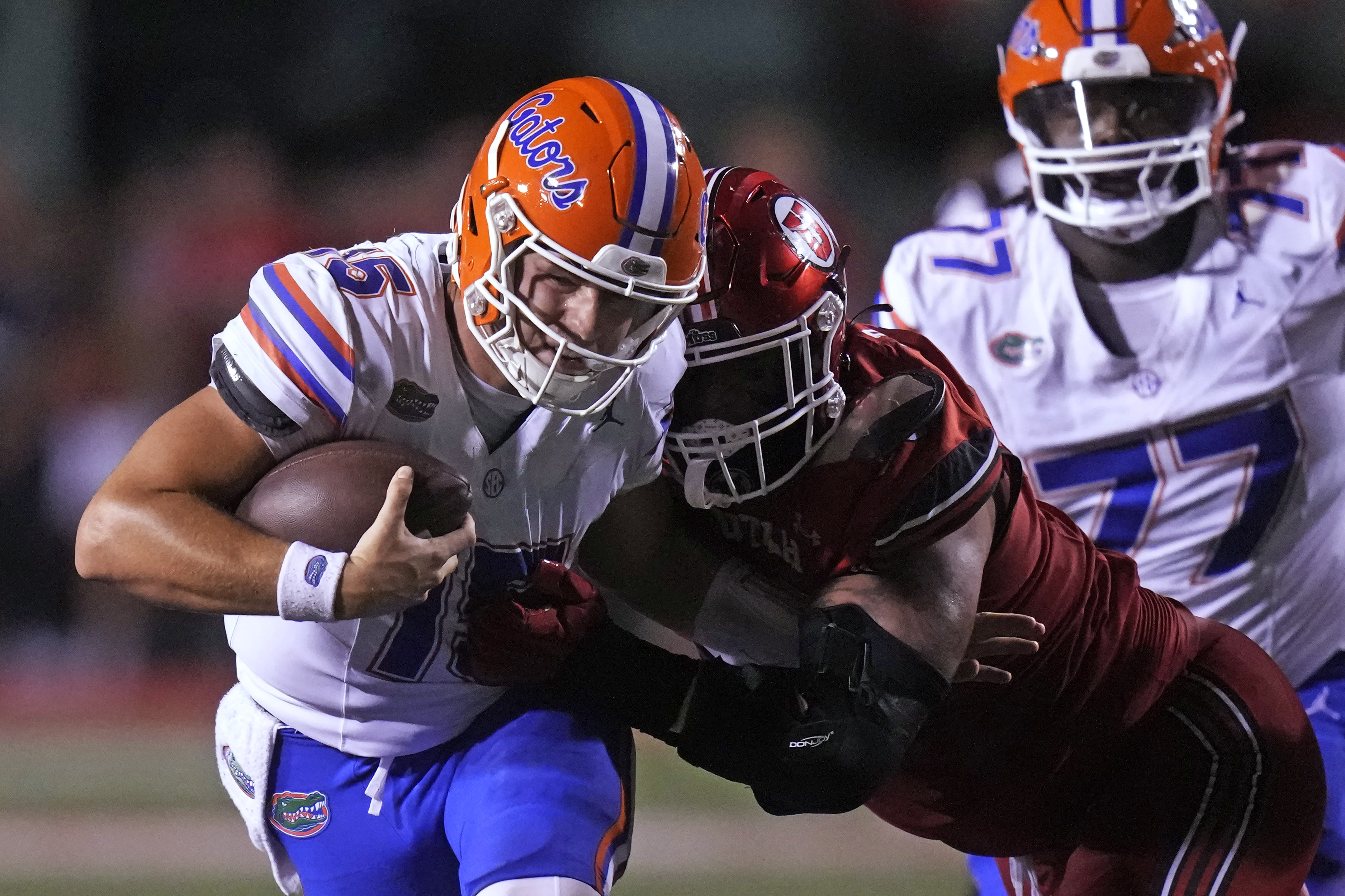 Florida Gators, Billy Napier quiet critics (for now) against Vanderbilt