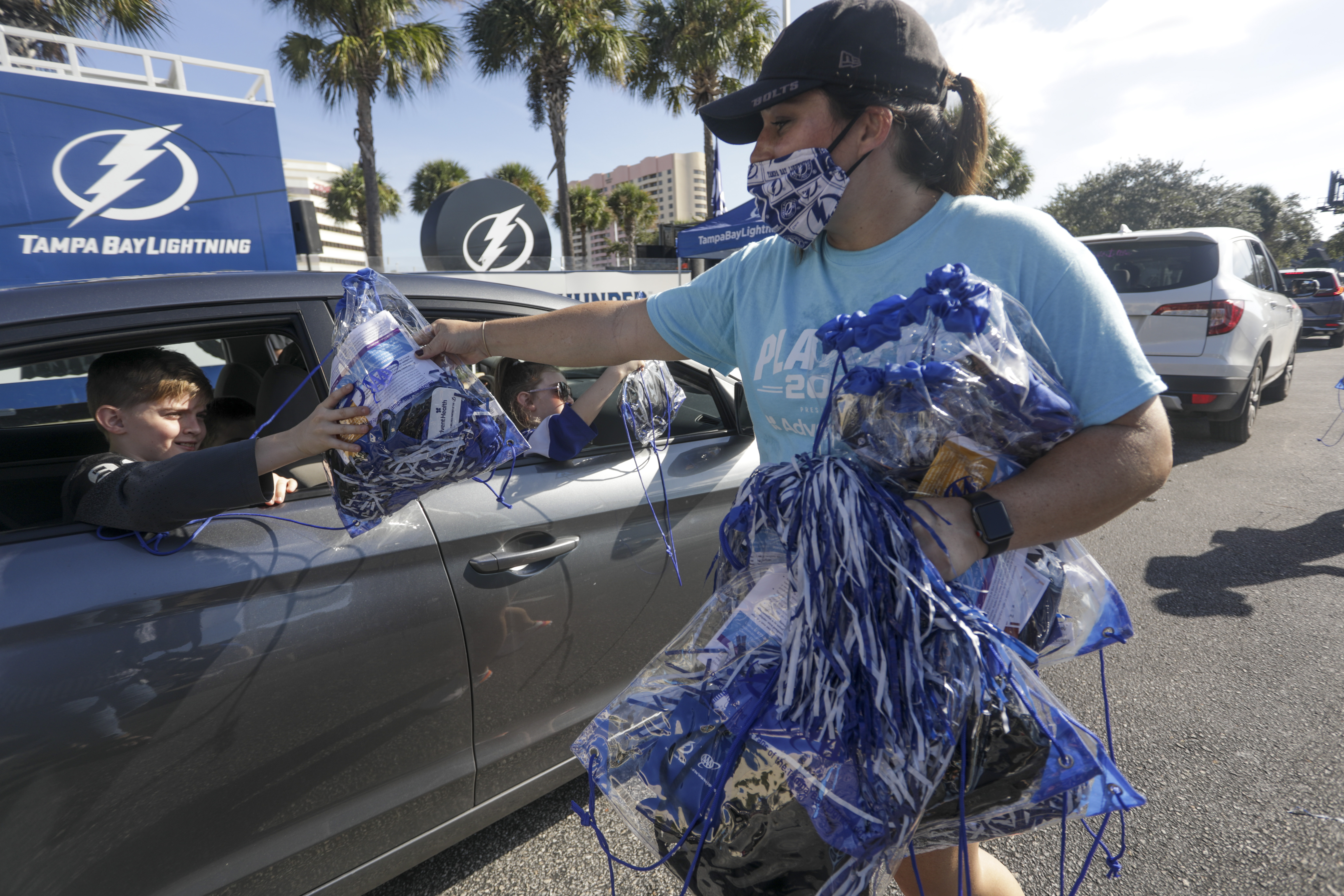 NHL Watcher on X: Pretty cool Tampa Bay Lightning concept uniforms. They  need to get more black in there. #GoBolts  / X