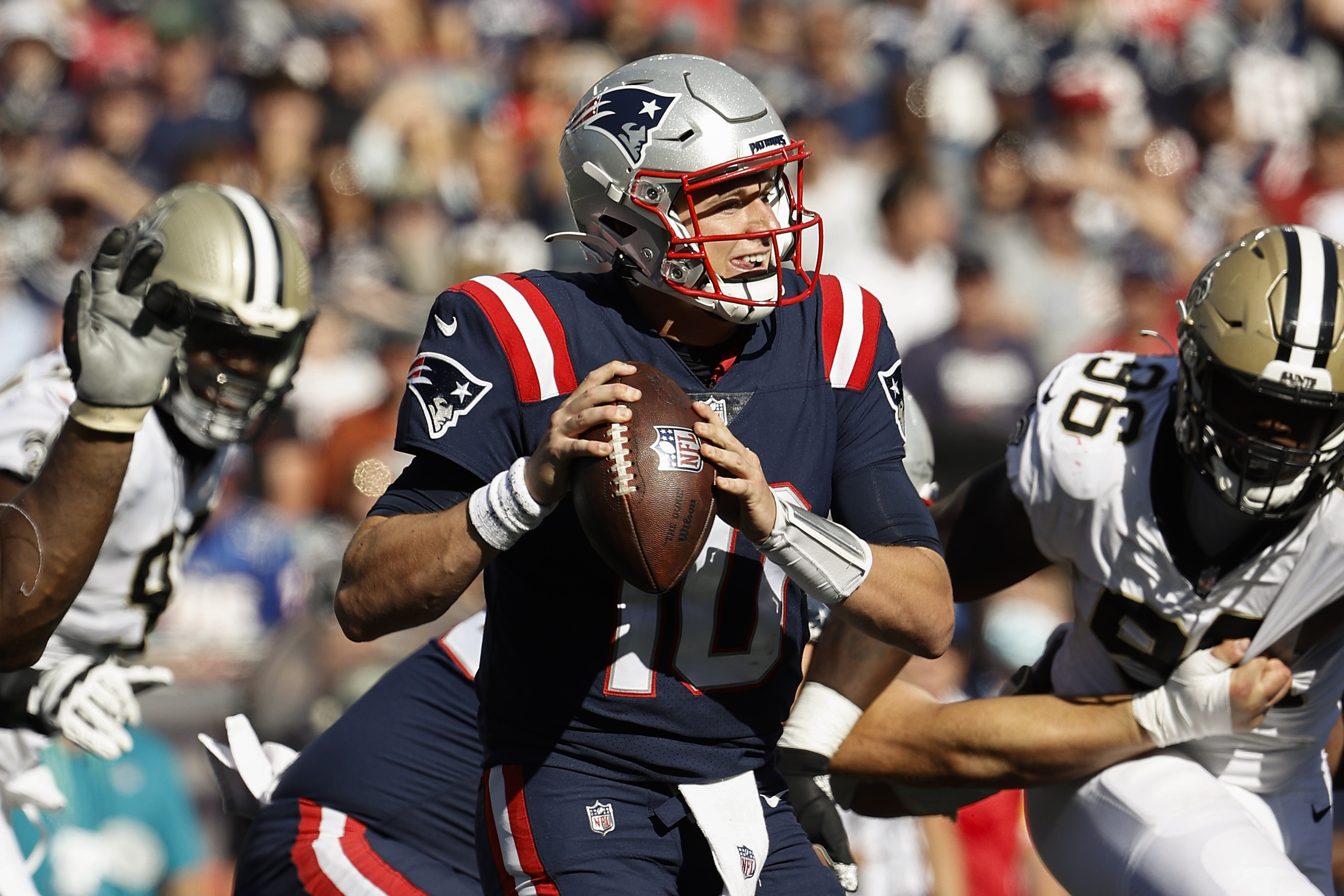 New England Patriots: Mac Jones doesn't need to be the next Tom Brady