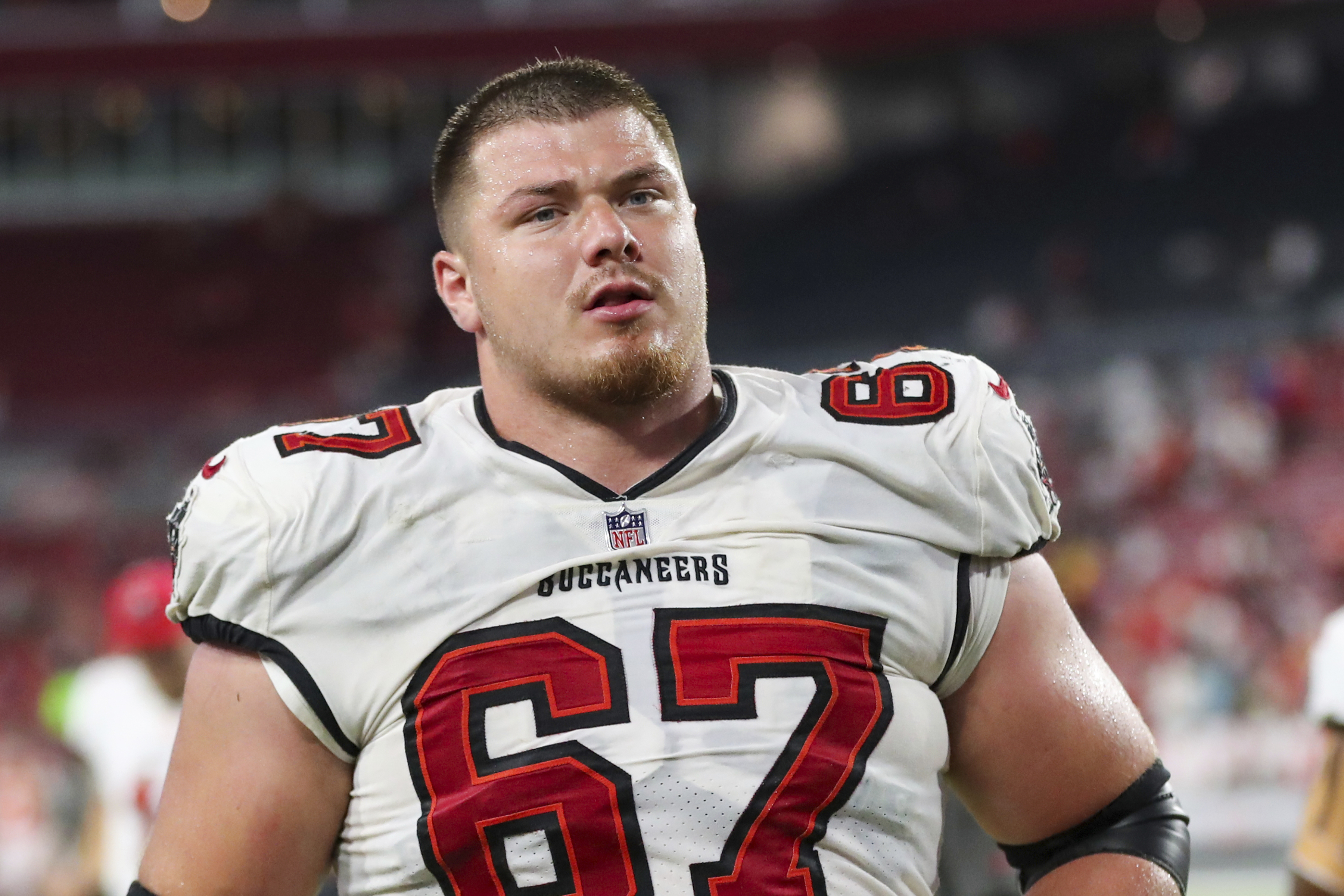 Bucs sign offensive lineman Luke Goedeke to rookie contract