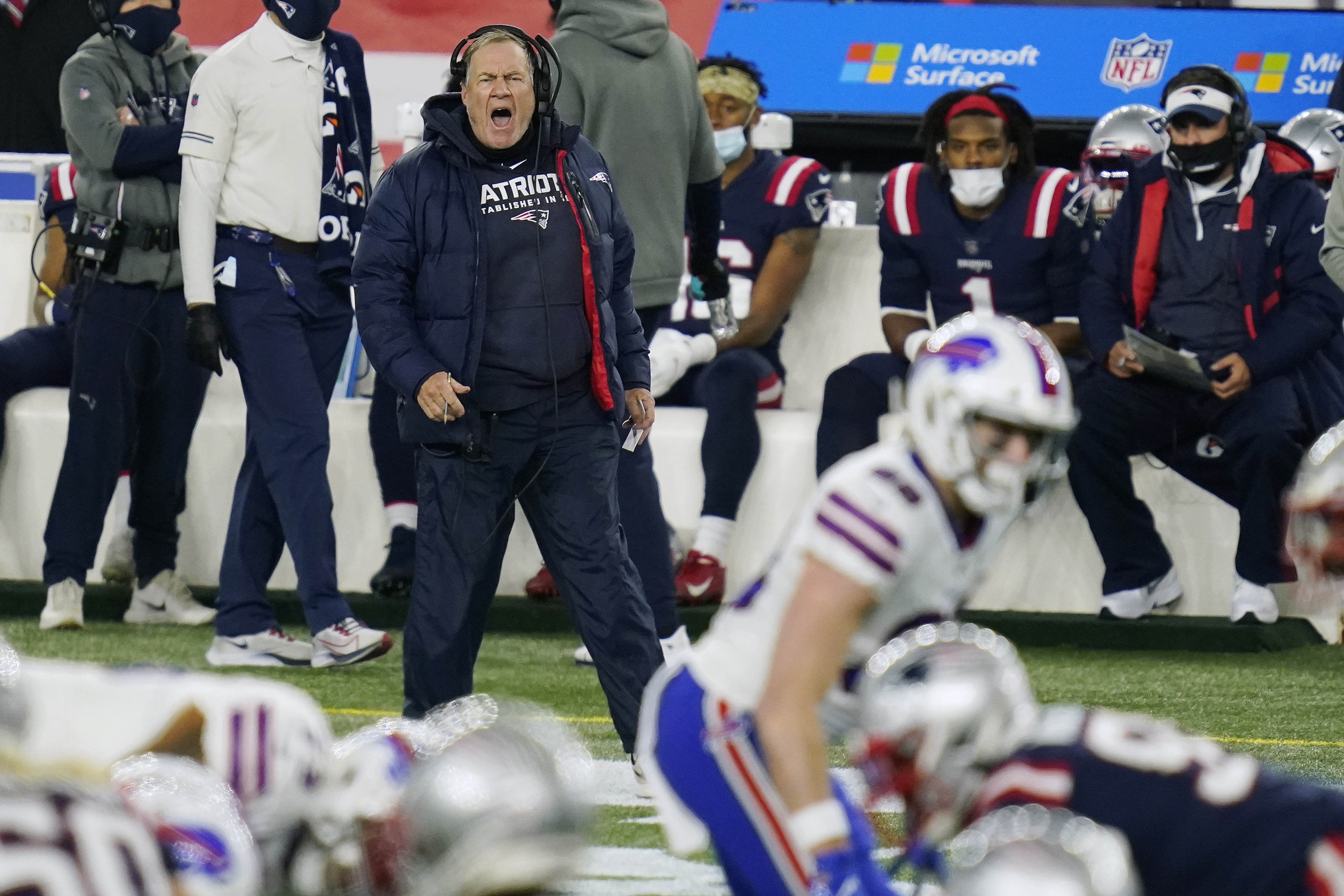 Titans beat Patriots: Tom Brady and Bill Belichick pratfall out of