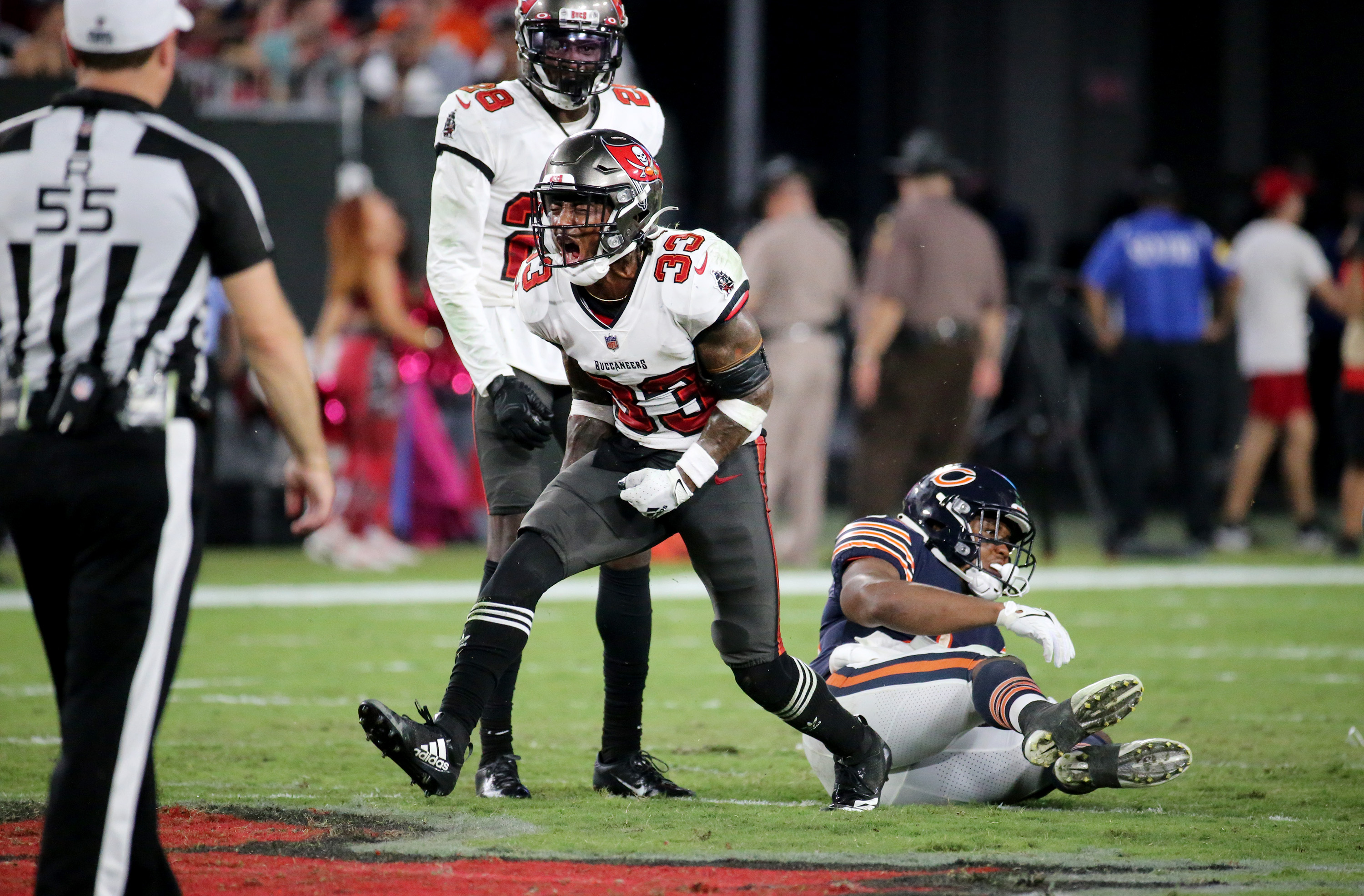 PFF TB Buccaneers on X: Jordan Whitehead was the highest graded Buccaneer  from last night's game ◼️ 87.8 Overall ◼️ 1 Interception ◼️ 3 Defensive  Stops ◼️ 52.1 NFL Passer Rating Against #GoBucs  / X