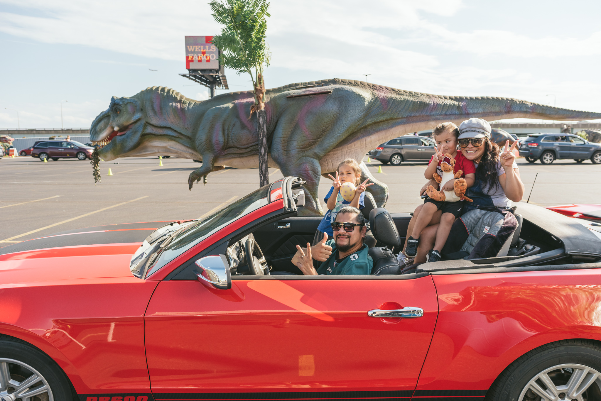 St Petersburg S Tropicana Field Lot To Become Drive Thru Jurassic Quest Dino Show