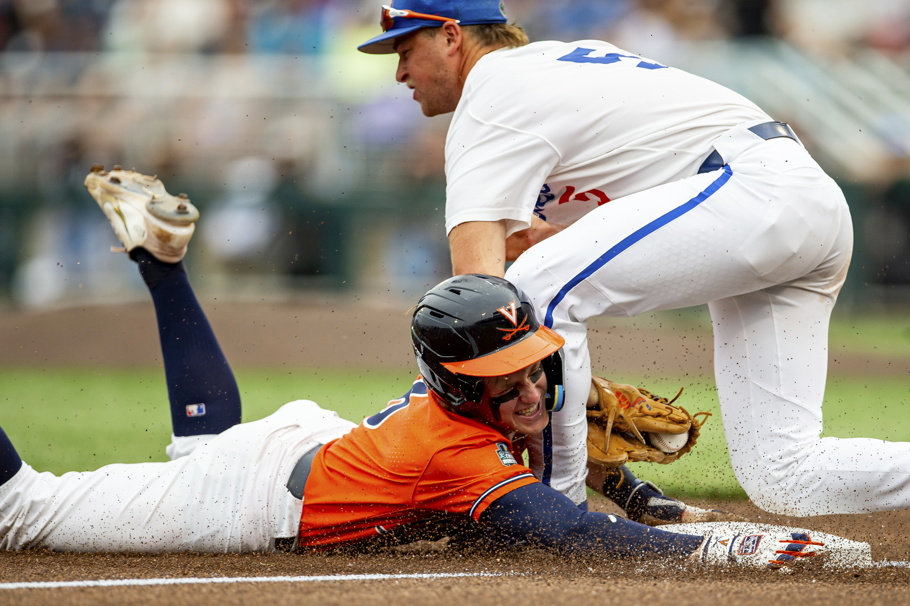 Florida Gators come back to beat Virginia Cavaliers in CWS