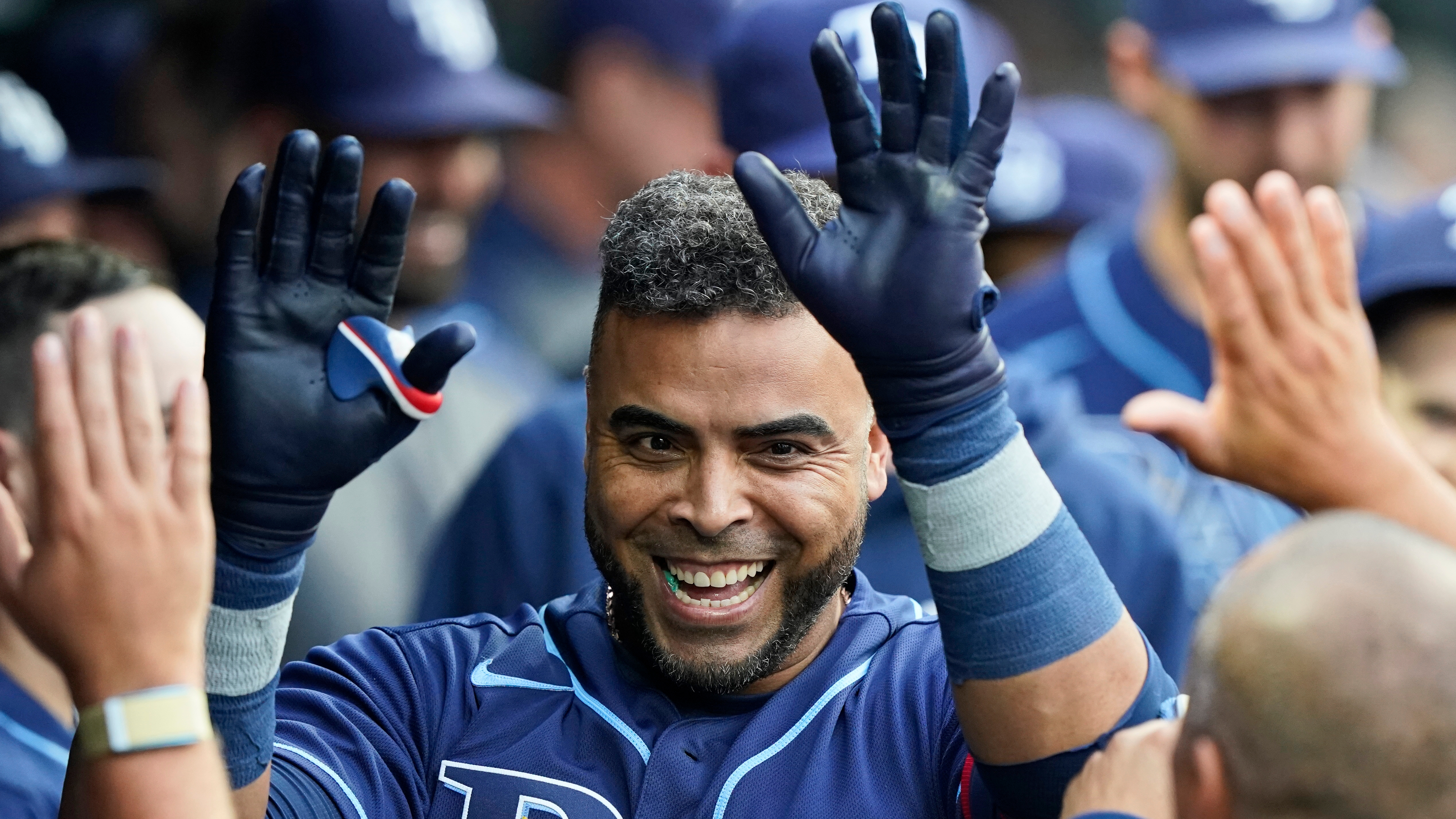 Rays get Nelson Cruz in trade, rally to beat Indians in 10