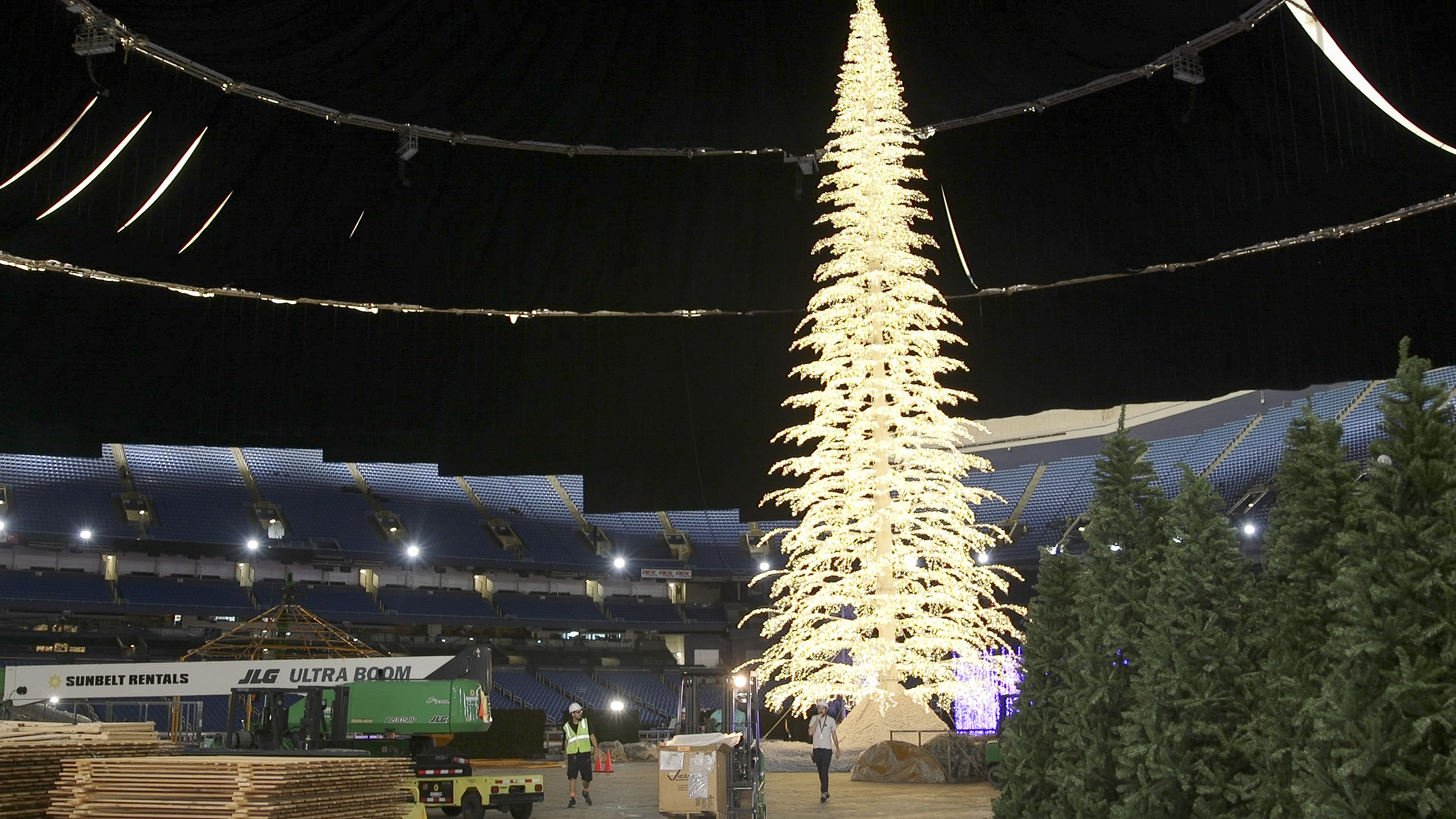 Rays Planning to Light Tropicana Field Ceiling with Blue LED Lights Next  Season, News, Scores, Highlights, Stats, and Rumors