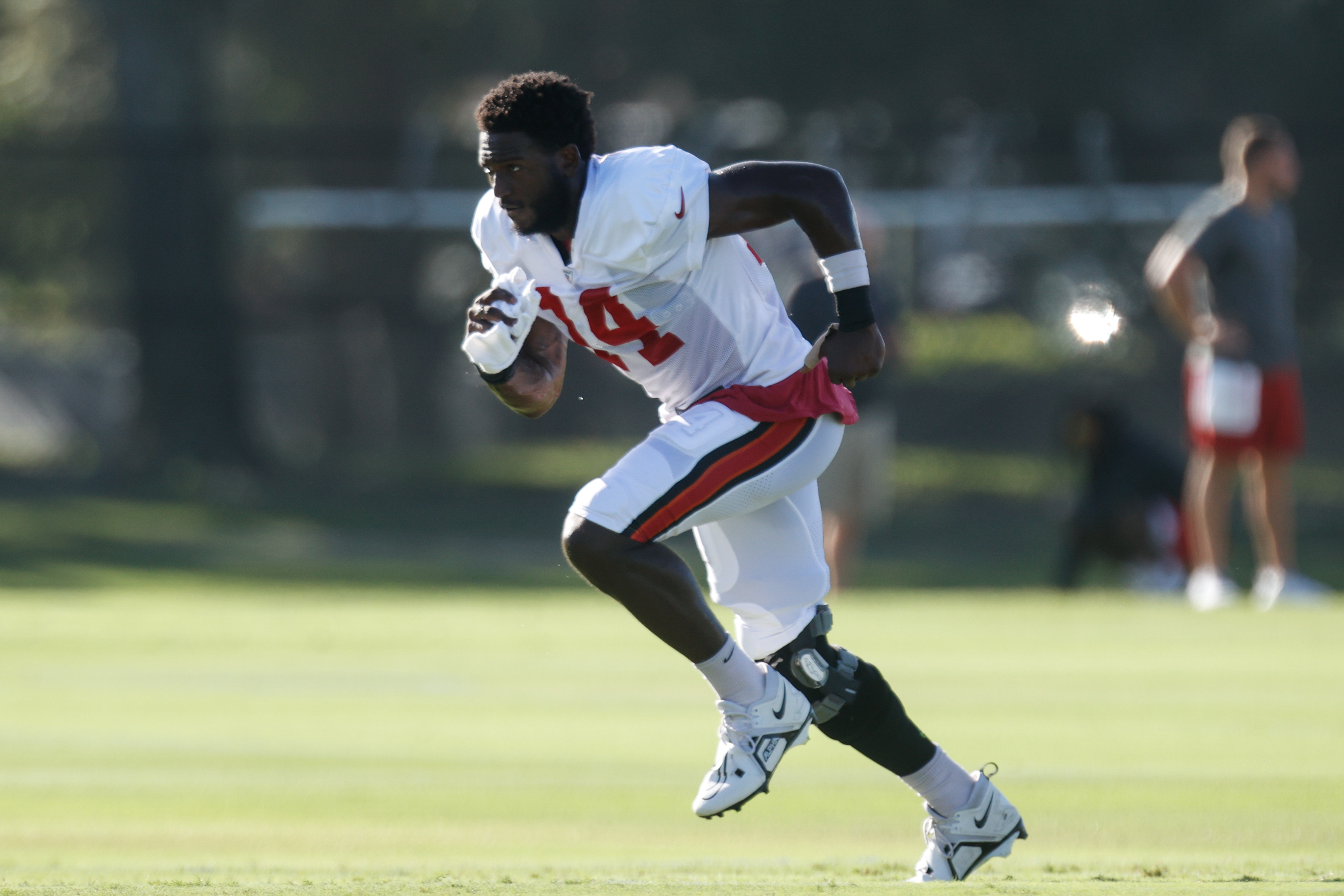 Injured WR Godwin back on practice field for Buccaneers