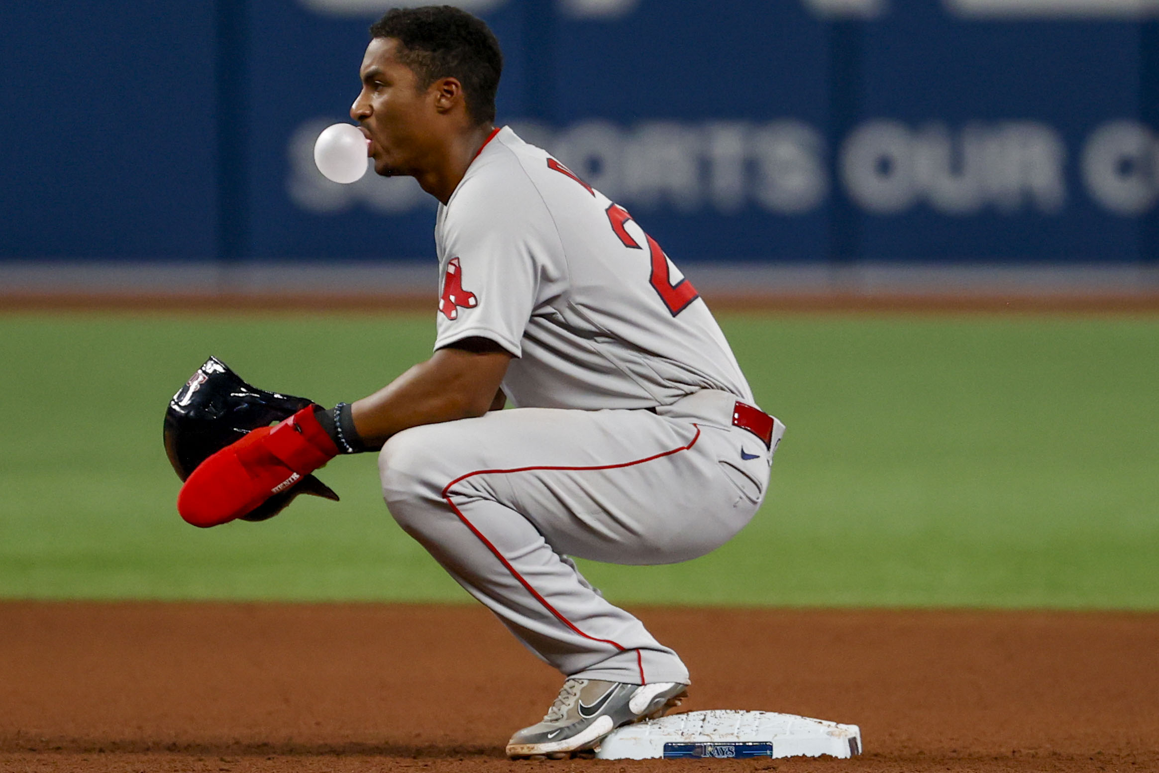 Xander Bogaerts helps with Fenway Park marriage proposal