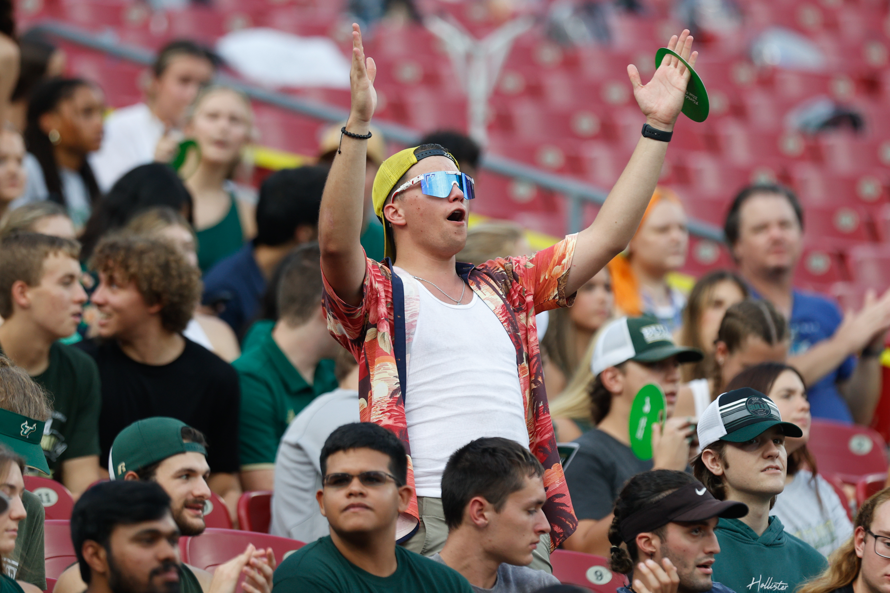 Alabama-USF football tickets are available for as low as $16; Here's how to  get seats 