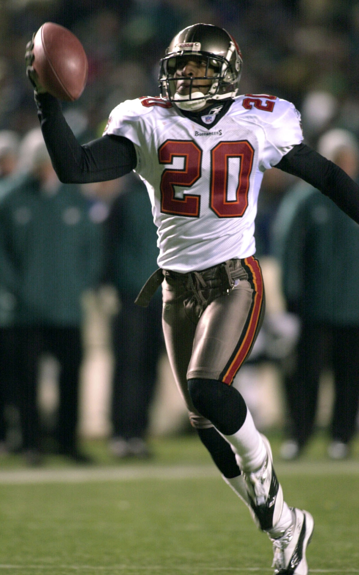 An Absolute Stunner! (Buccaneers vs. Eagles 2002, NFC Championship