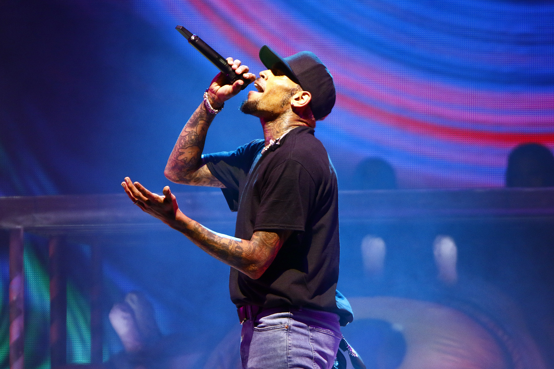 Review: At Chris Brown's concert in Tampa, a reflection on his place i...